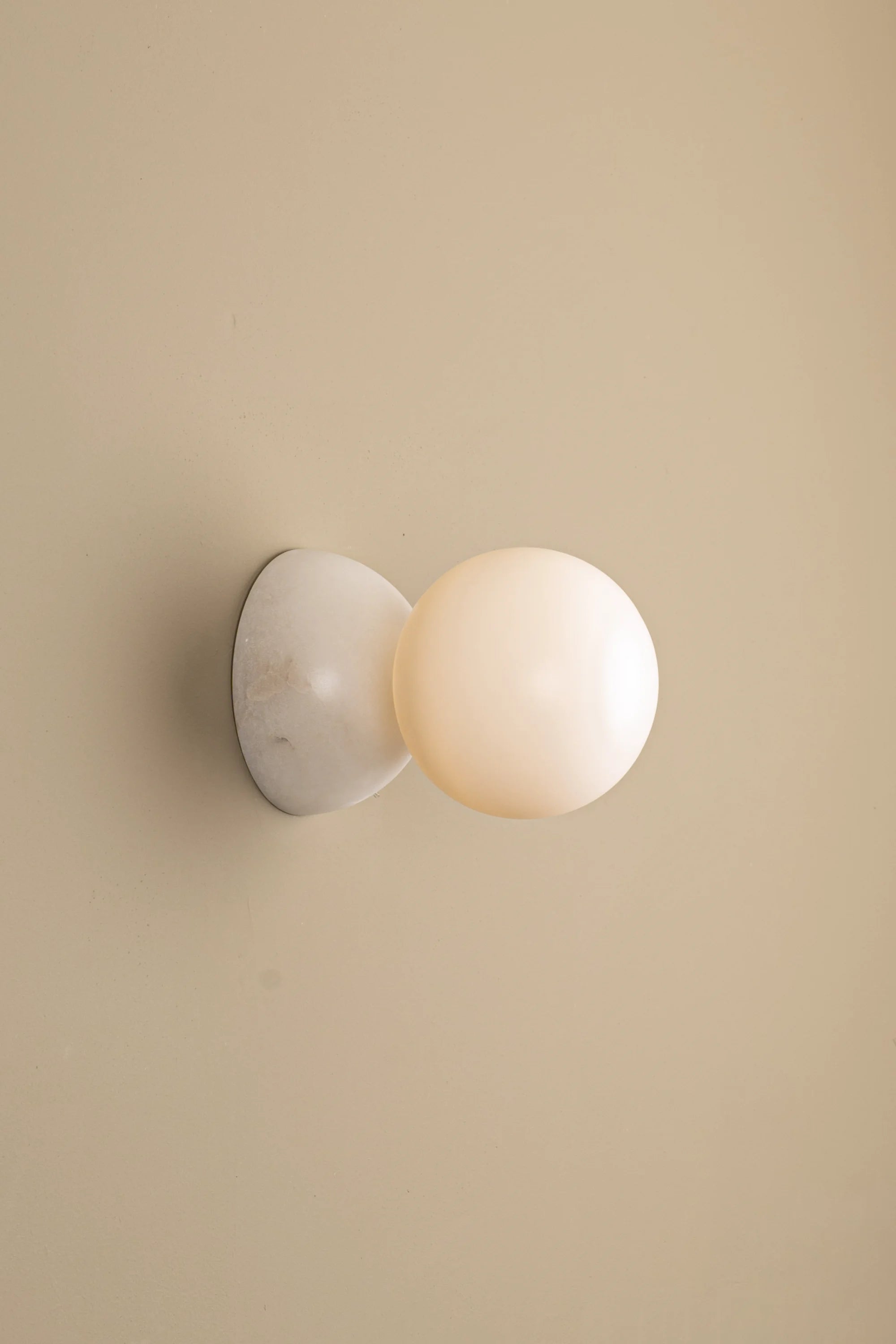 Eklipso Wall Lamp - THAT COOL LIVING
