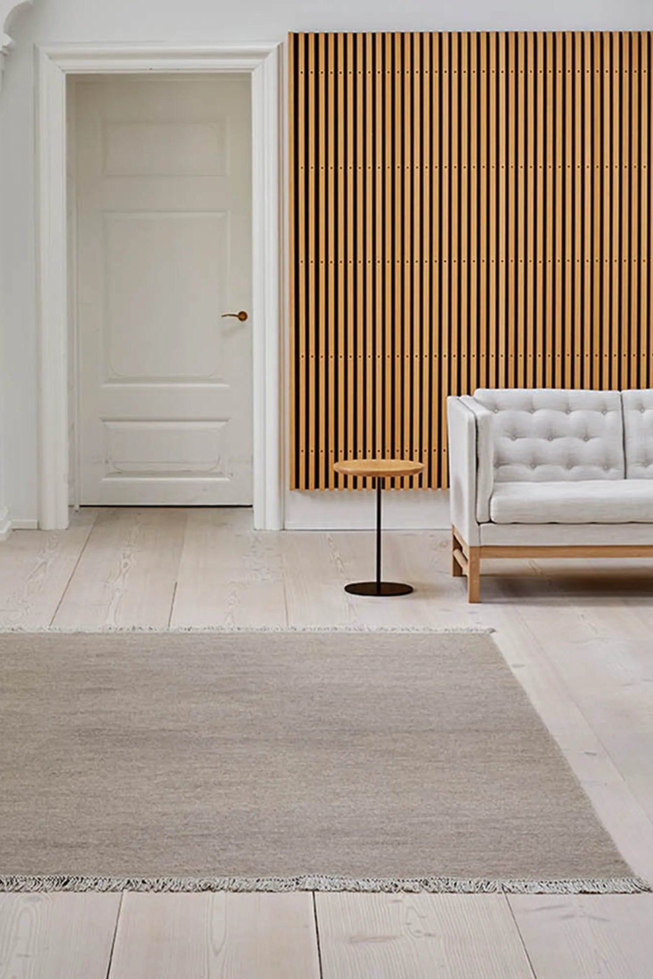 Escape Kelim Rug with Rustic Charm and Textured Finish