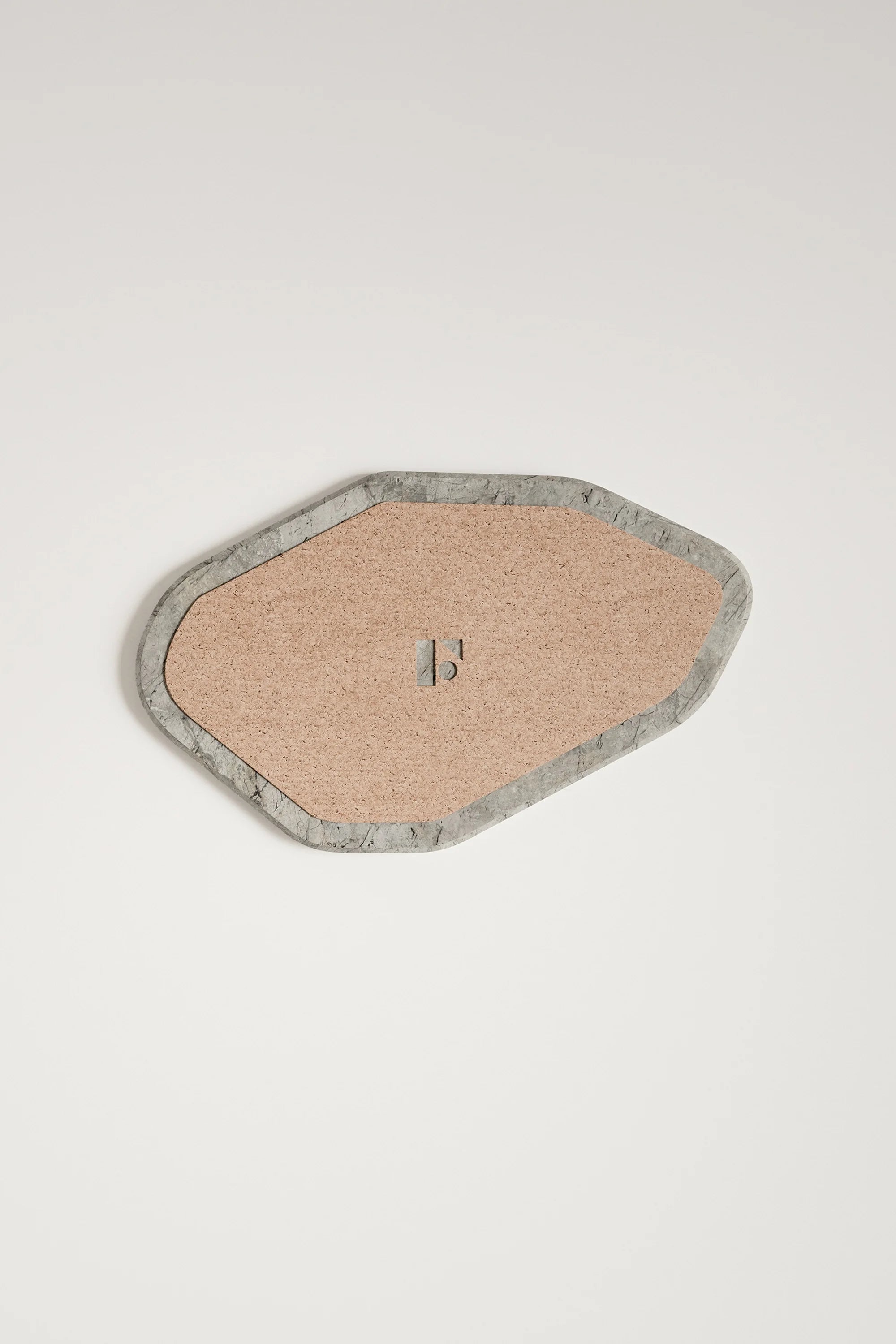 Verge Tray 03