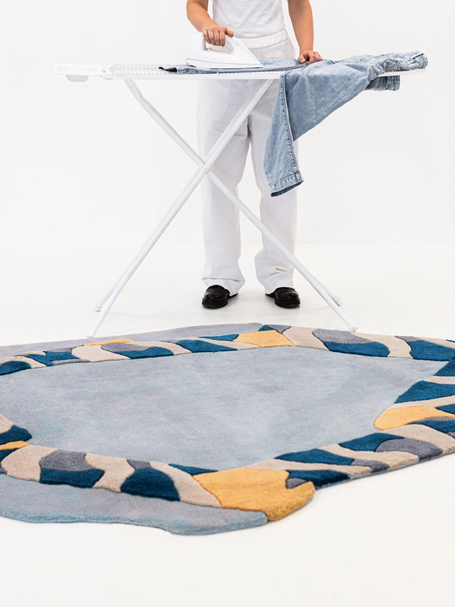 Frame Rug by Haus Üger - THAT COOL LIVING
