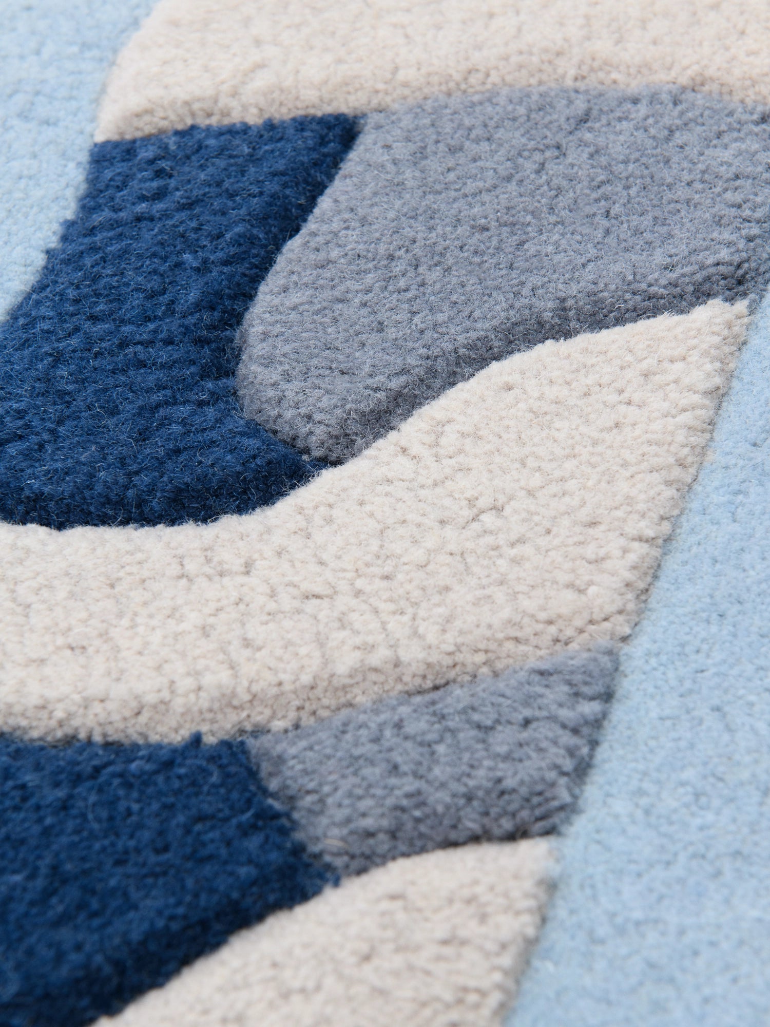 Frame Rug by Haus Üger - THAT COOL LIVING