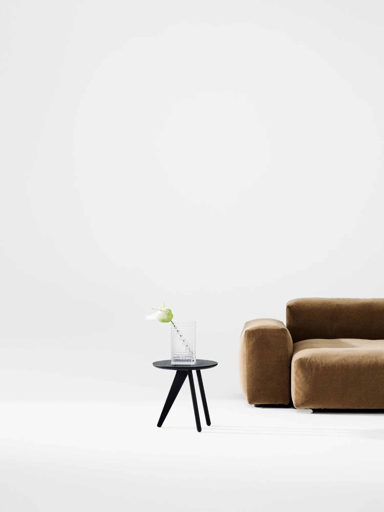Fin Side Table