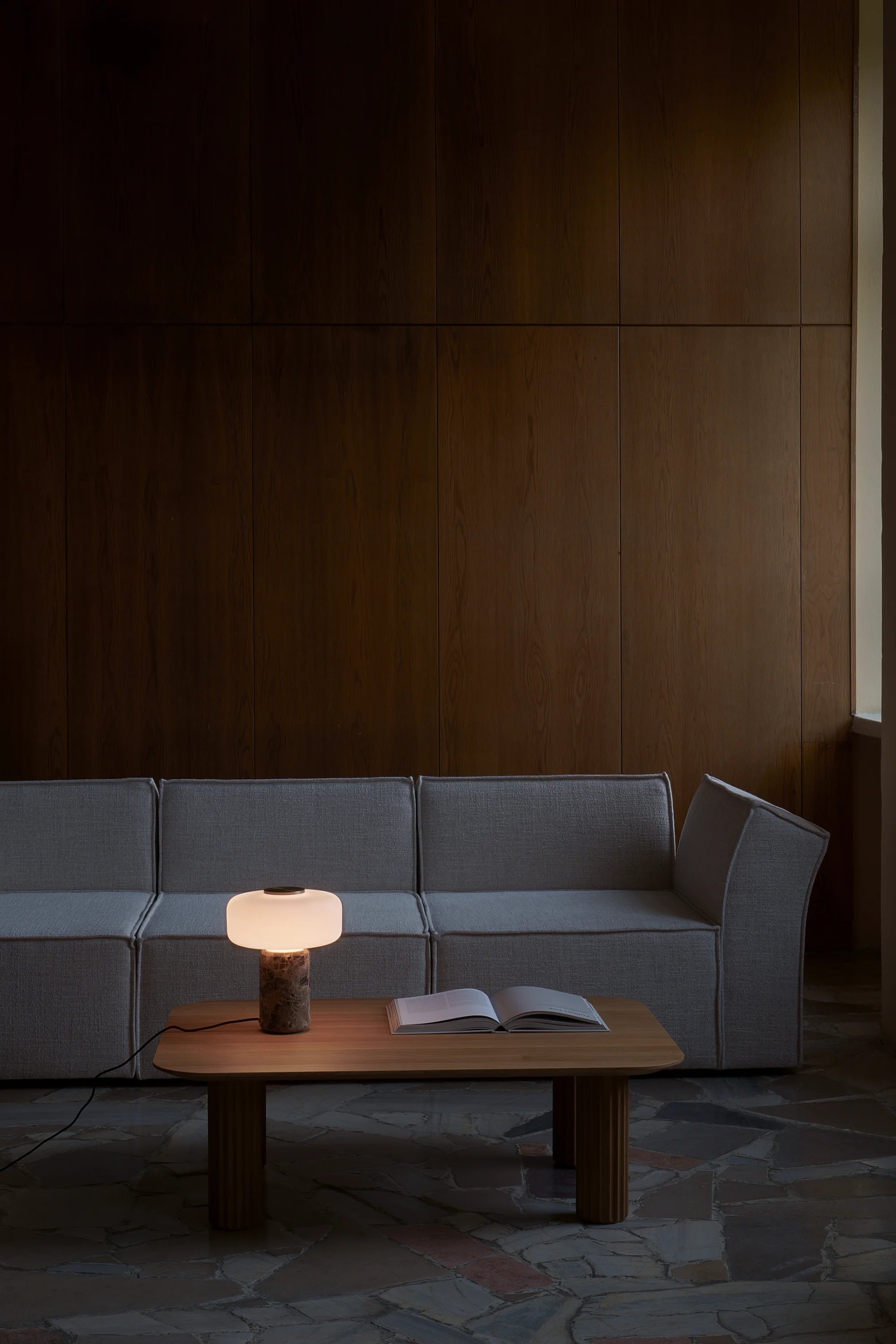 Fonte Table Lamp
