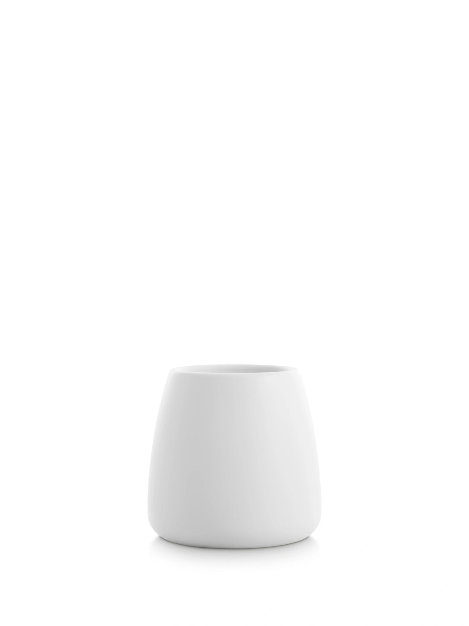 Diabla Gobi 1 Planter in classic white, depicted as an empty pot. The clean lines and smooth, matte finish of this contemporary design make it a versatile and stylish choice for any plant, displayed on a pristine white background.