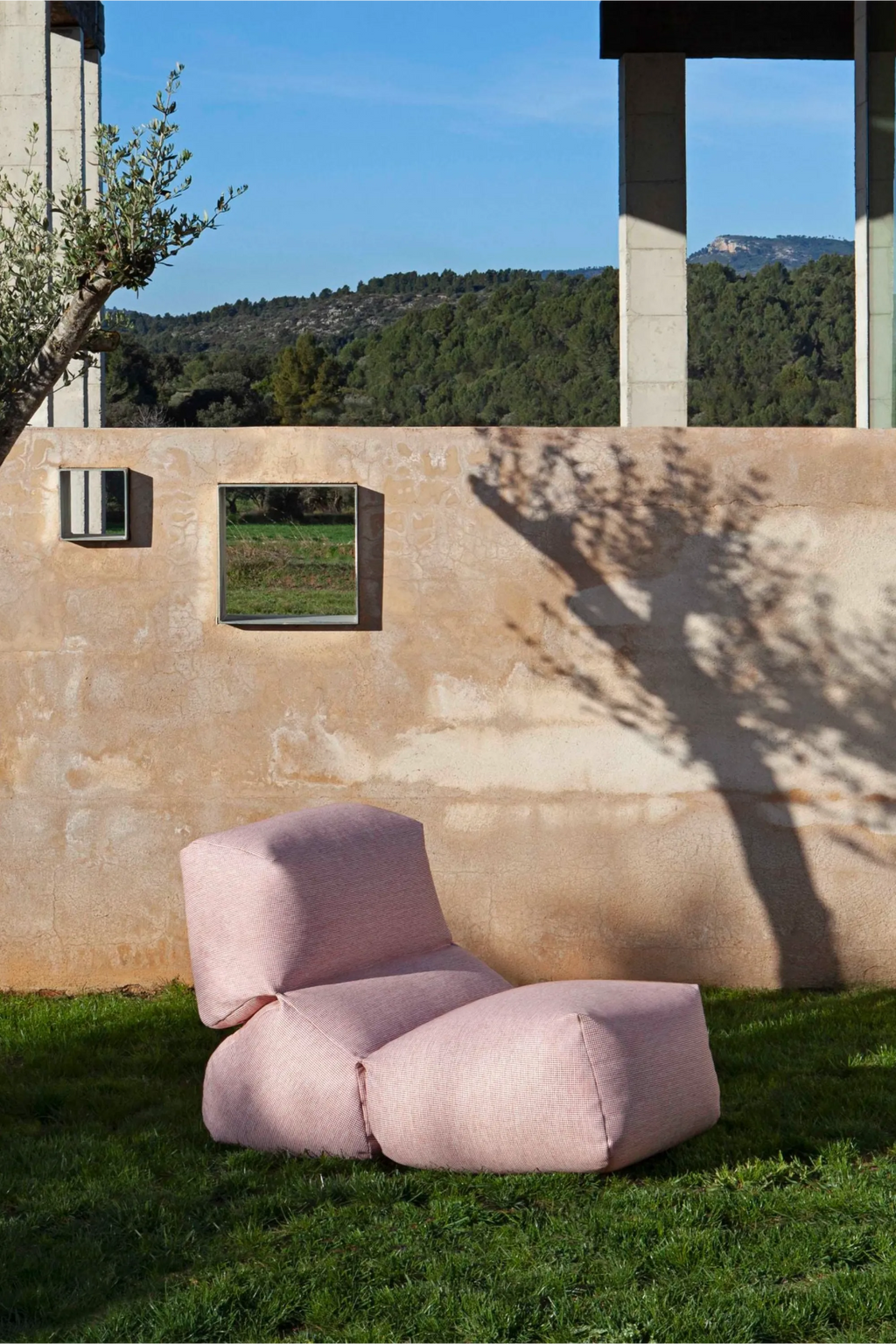 Grapy Outdoor Lounge - THAT COOL LIVING