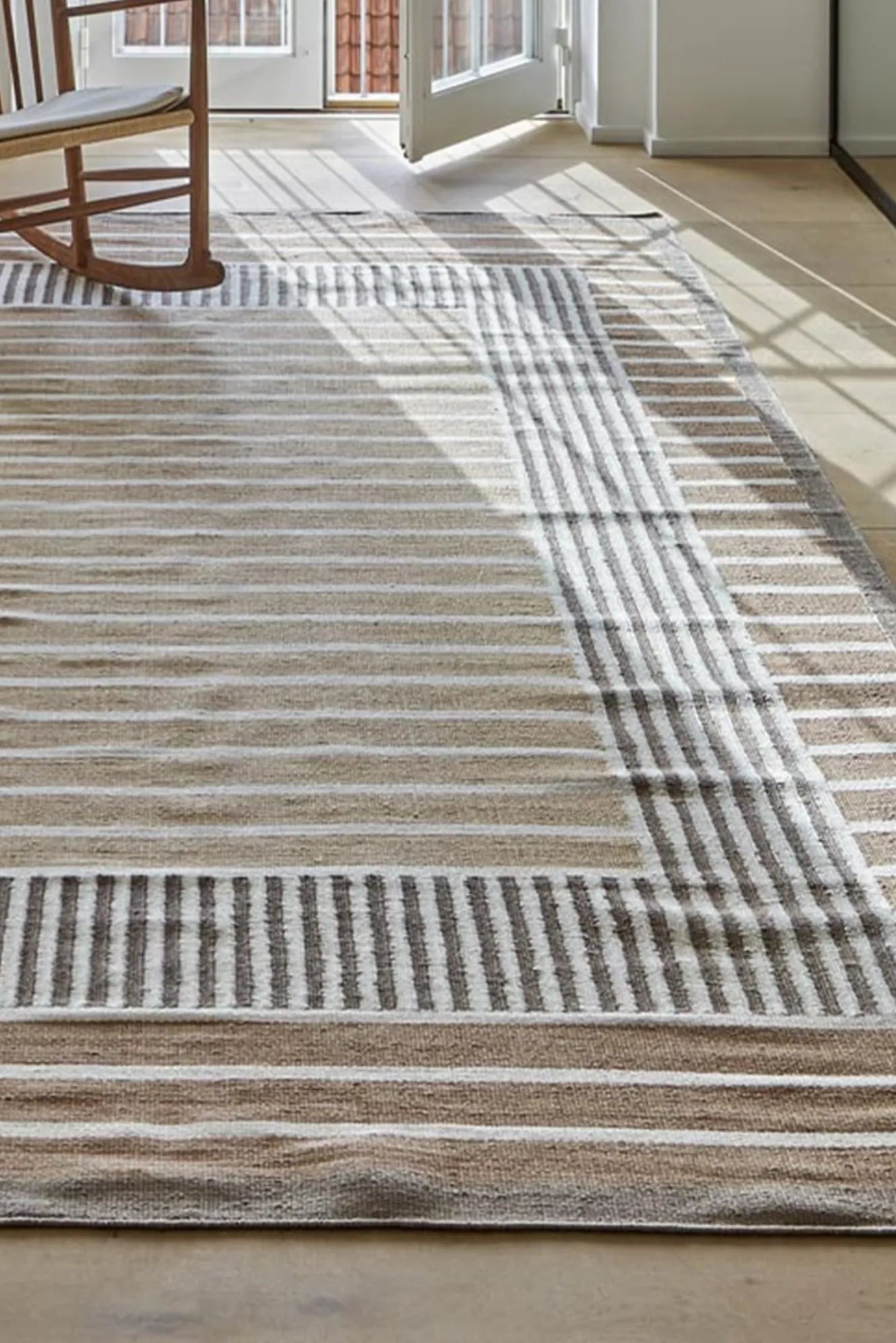 Large hemp area rug with a durable and sustainable design