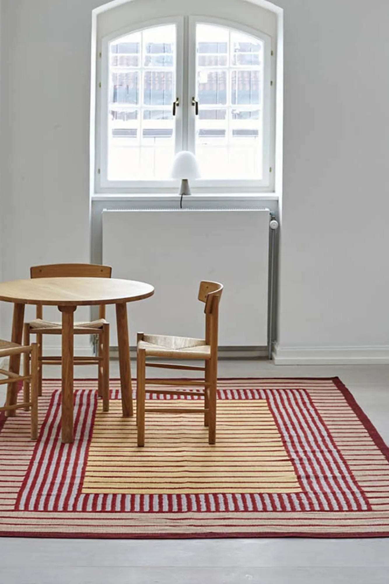 Unique hemp rug with a blend of traditional craftsmanship and contemporary design
