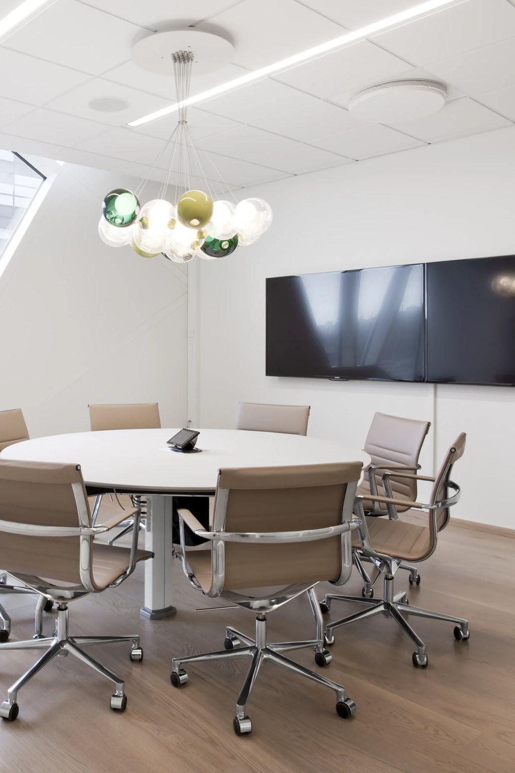 Una Office Chair - THAT COOL LIVING