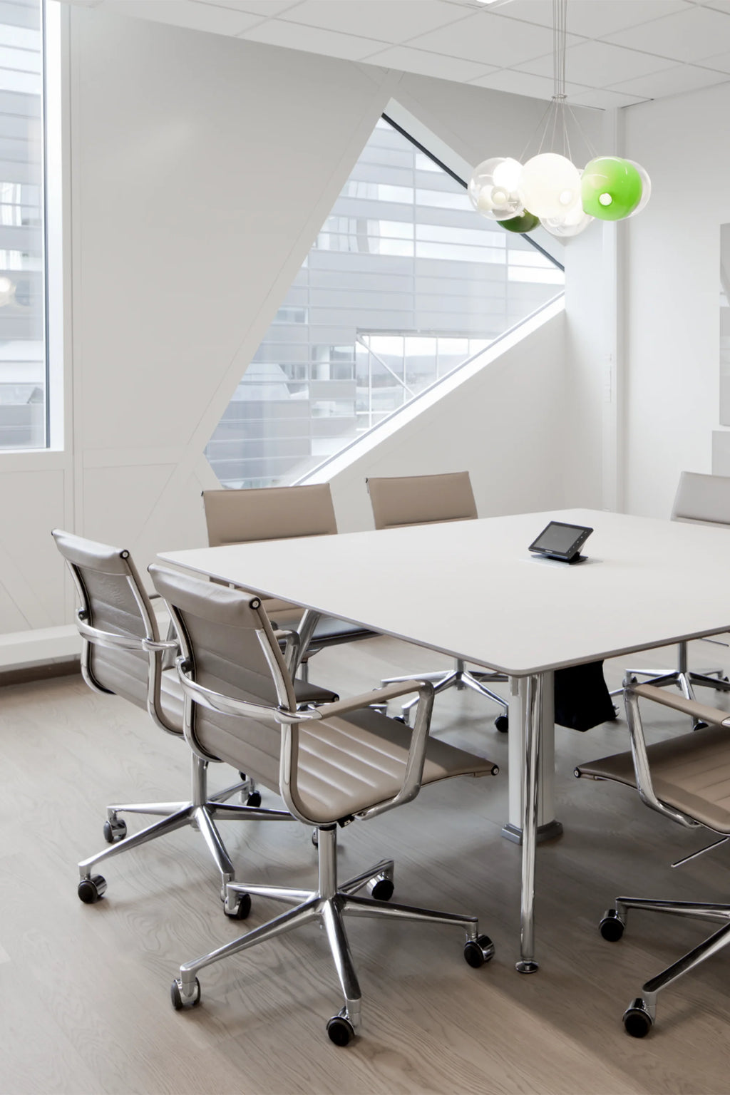 Una Office Chair - THAT COOL LIVING