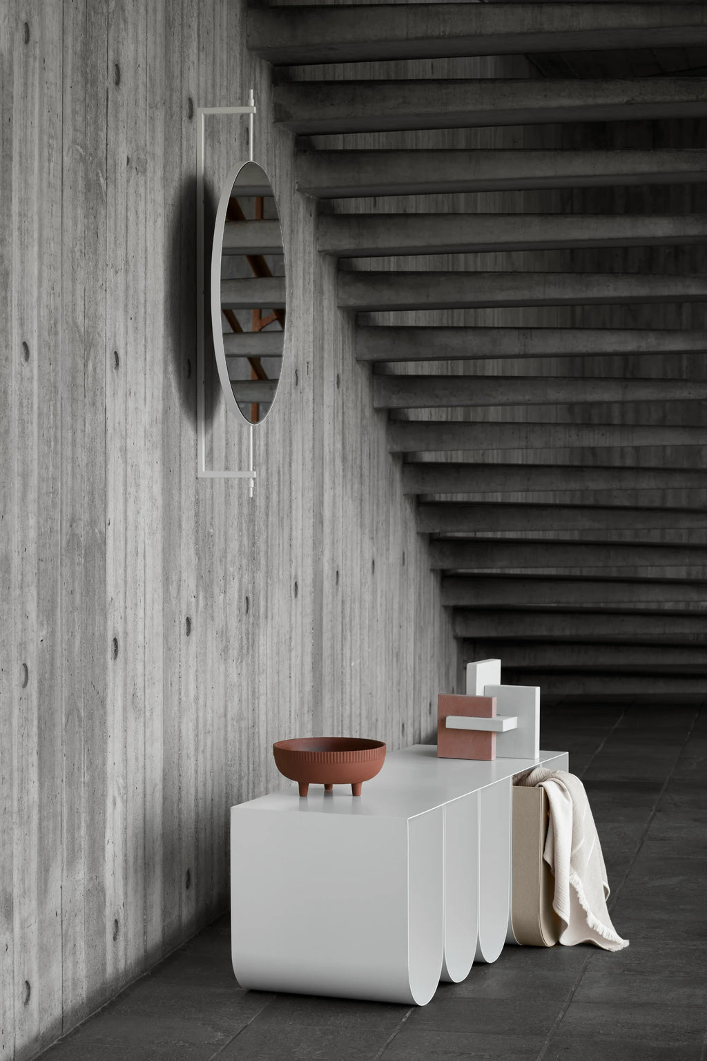 Rotating Mirror - THAT COOL LIVING