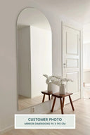 Full body mirror with sleek and contemporary design