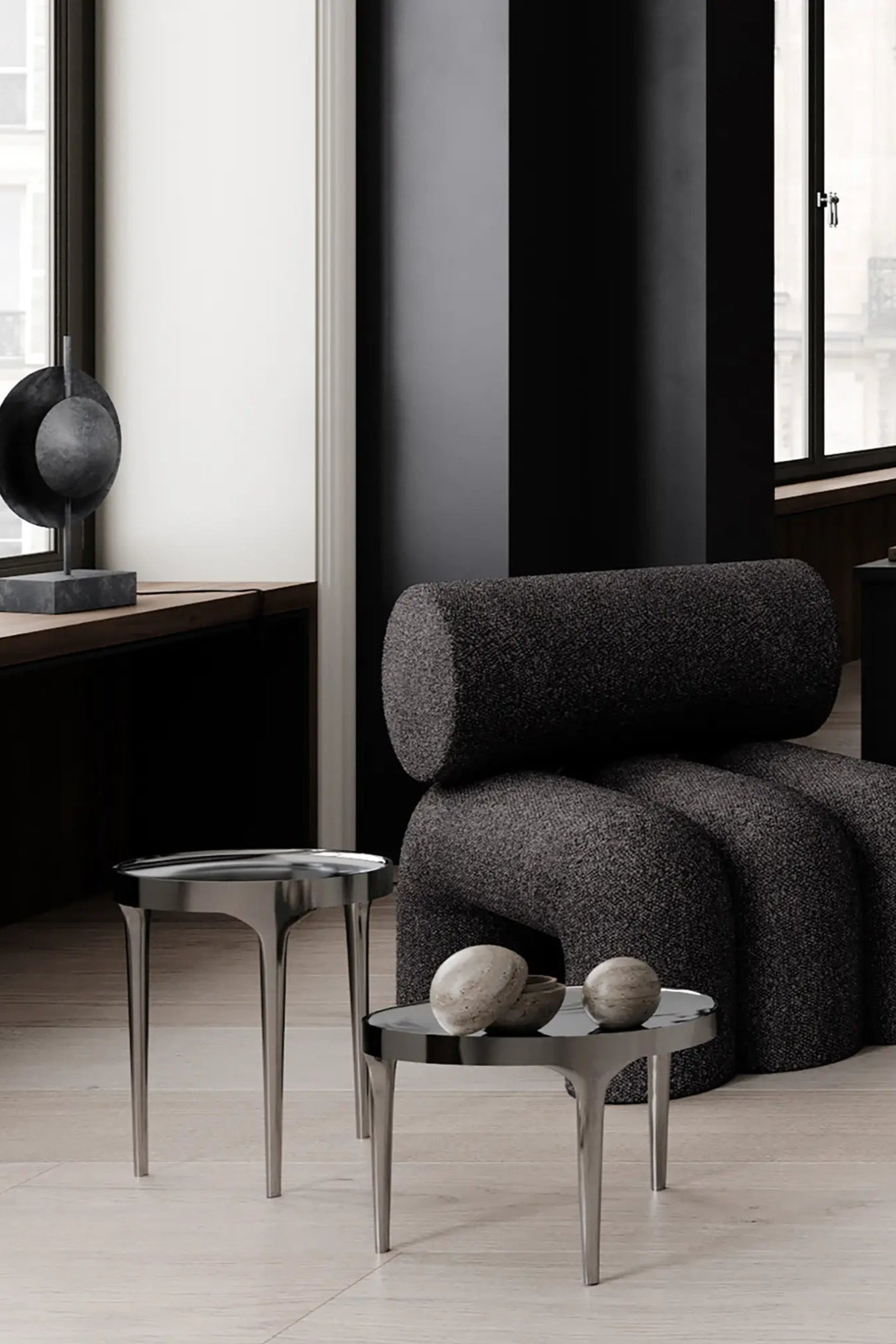 Phantom Side Table - Low with a contemporary and elegant appearance