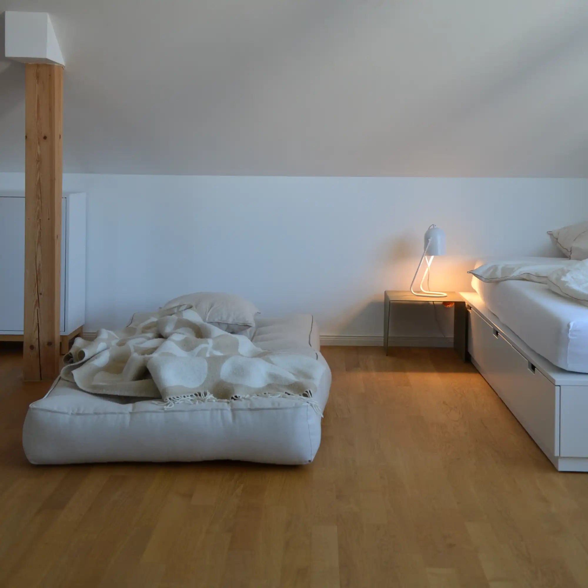 Cube Chair - THAT COOL LIVING