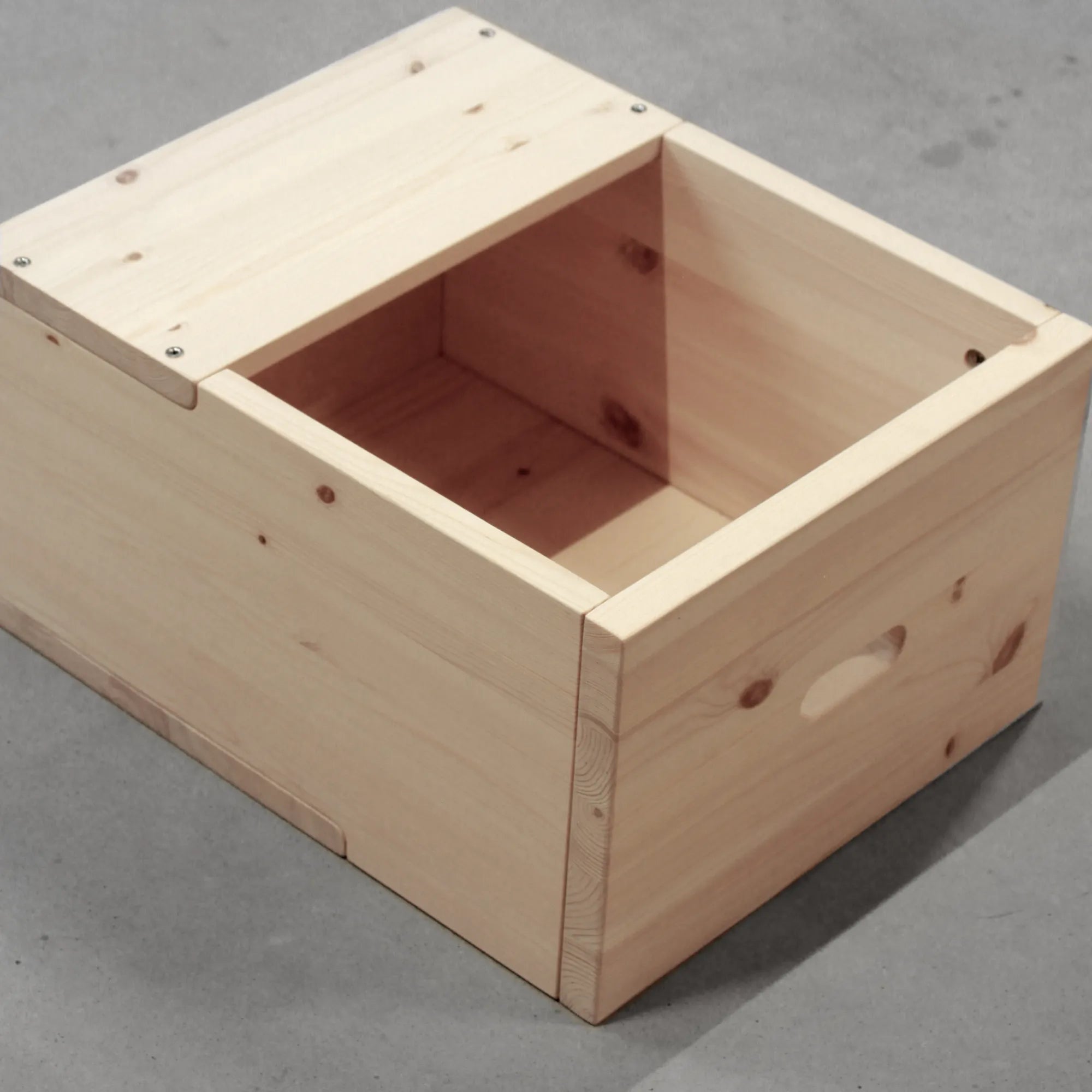 Grab It Stool - THAT COOL LIVING