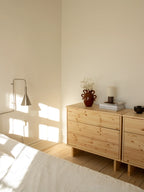 Kommo Dresser