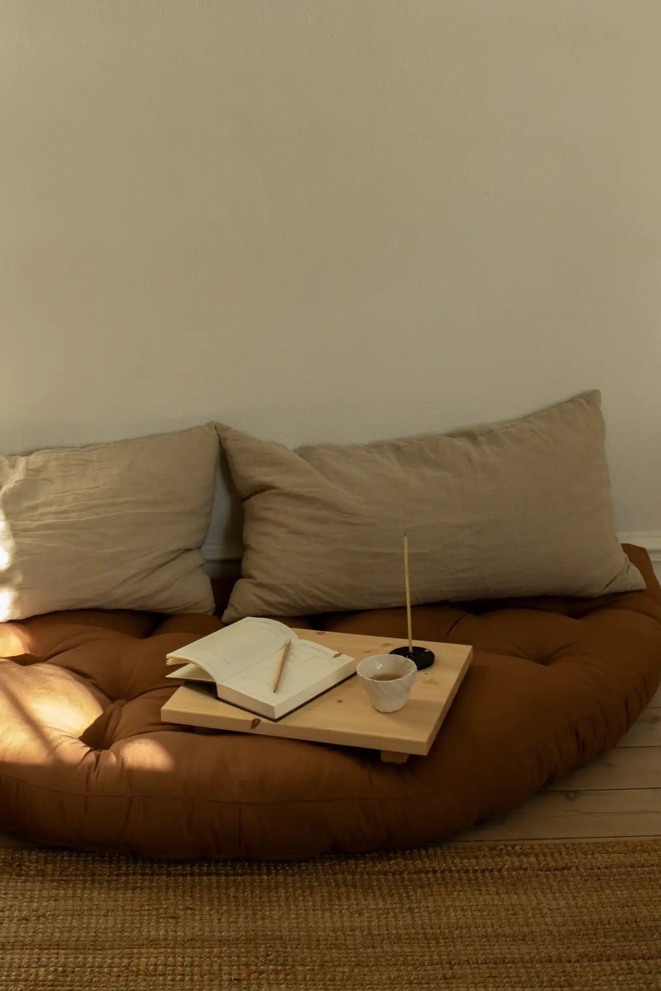 Nido Futon Chair - THAT COOL LIVING
