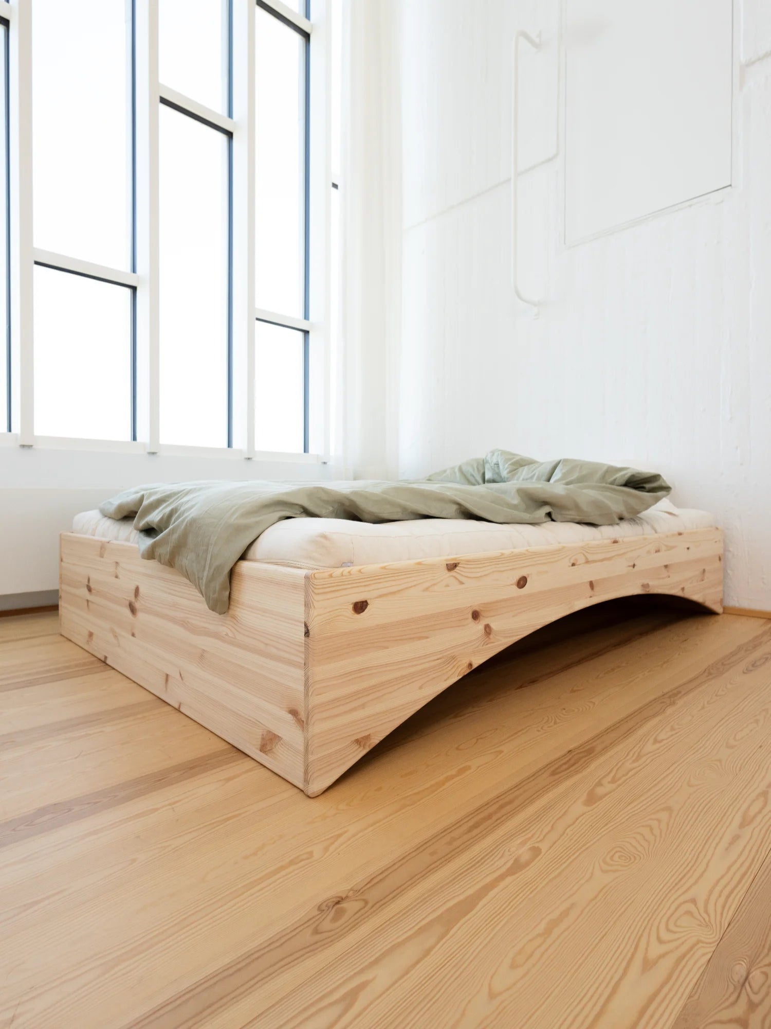 Orbit Bed