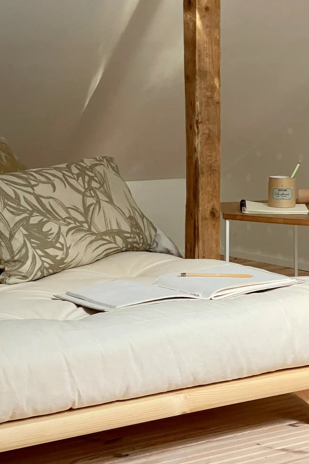 Senza Bed - THAT COOL LIVING