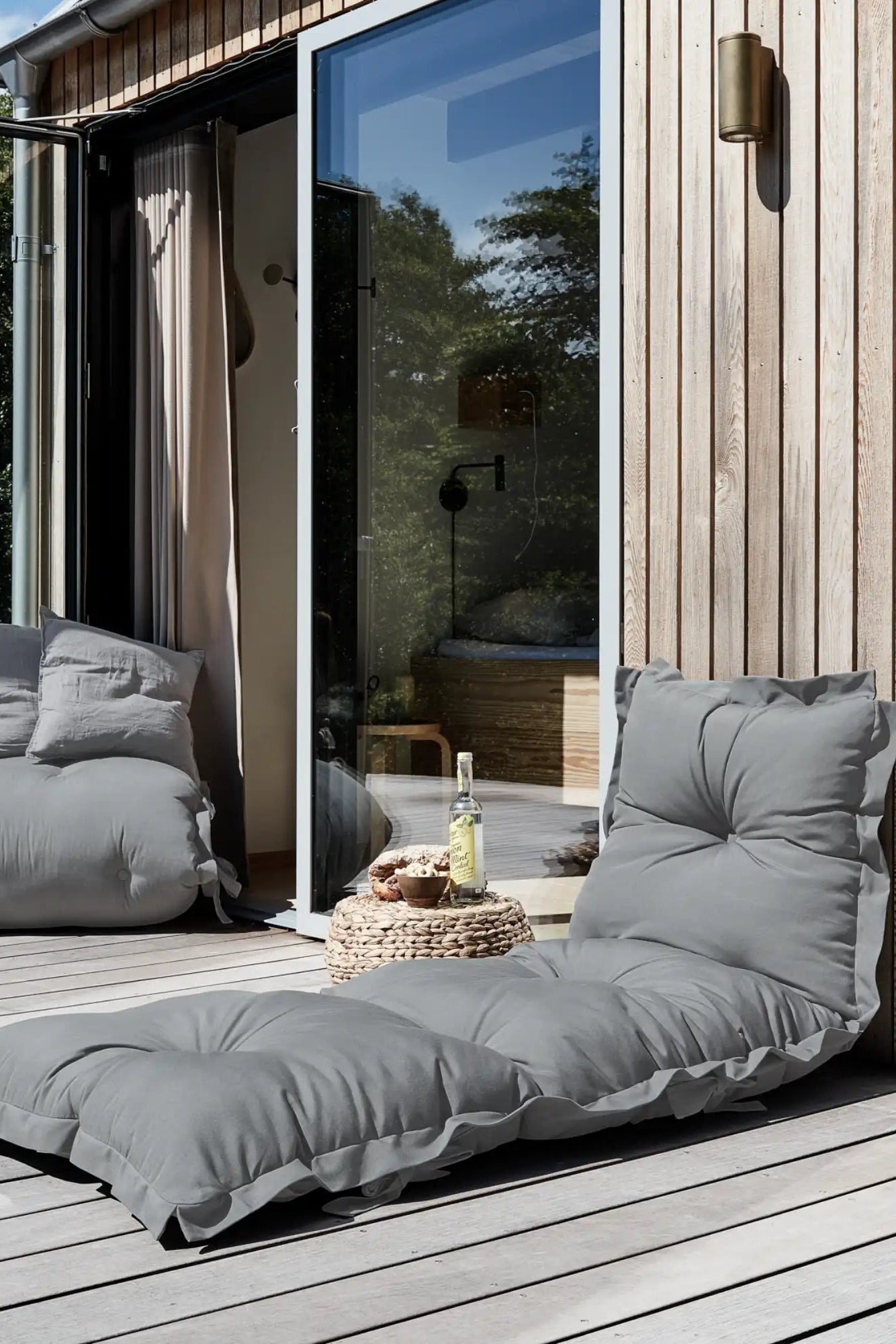 Outdoor Sit and Sleep - THAT COOL LIVING