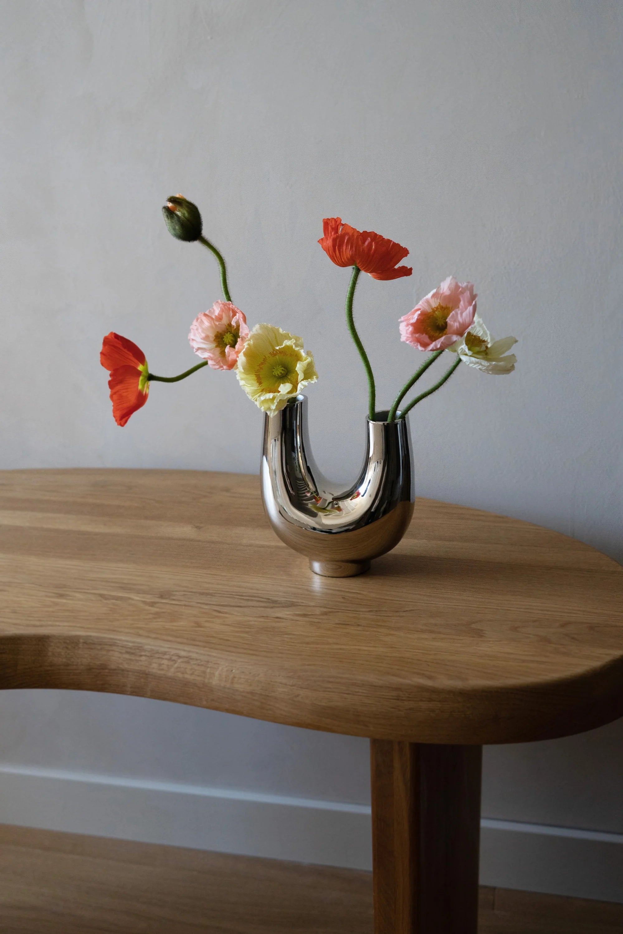 Kazumi Vase