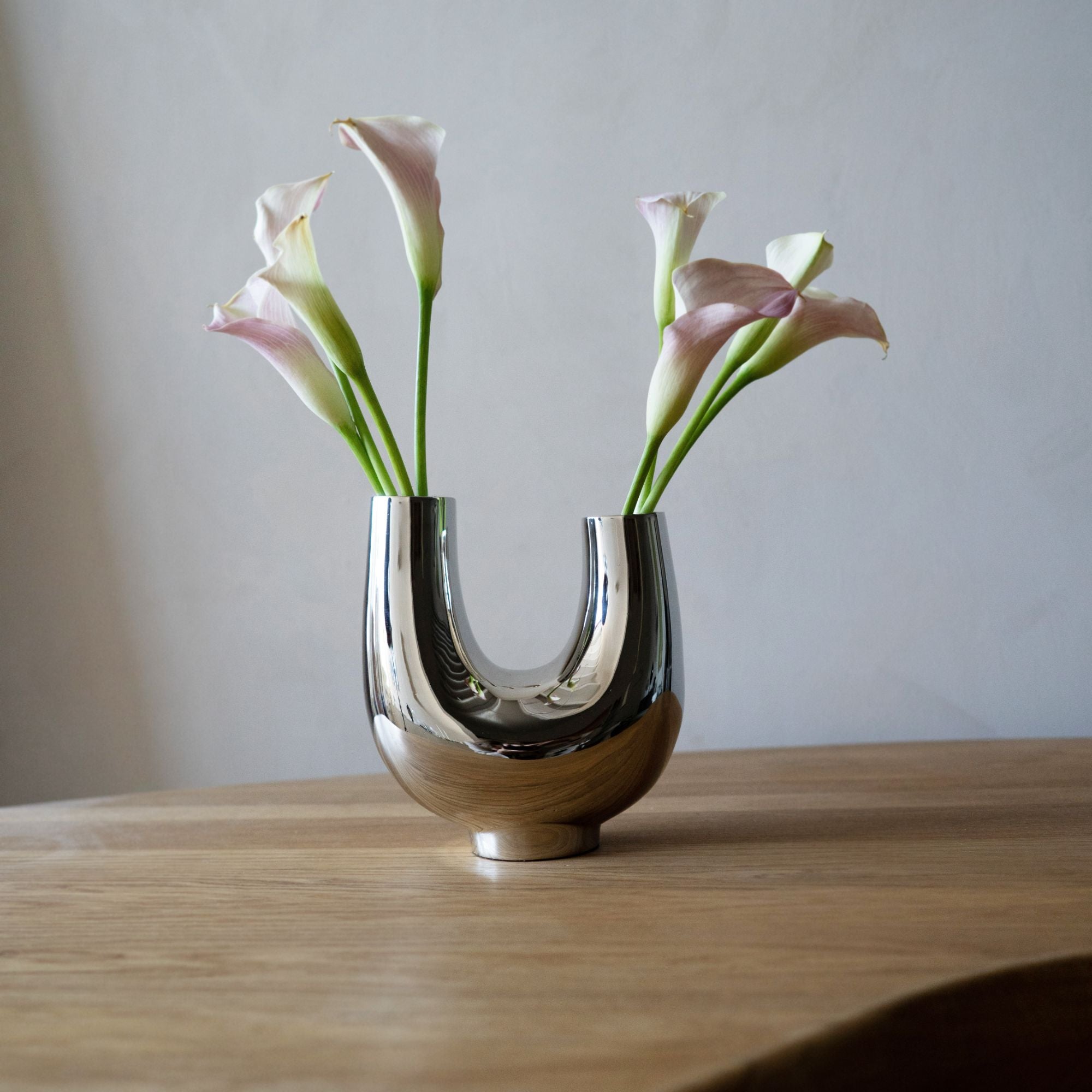 Kazumi Vase - THAT COOL LIVING