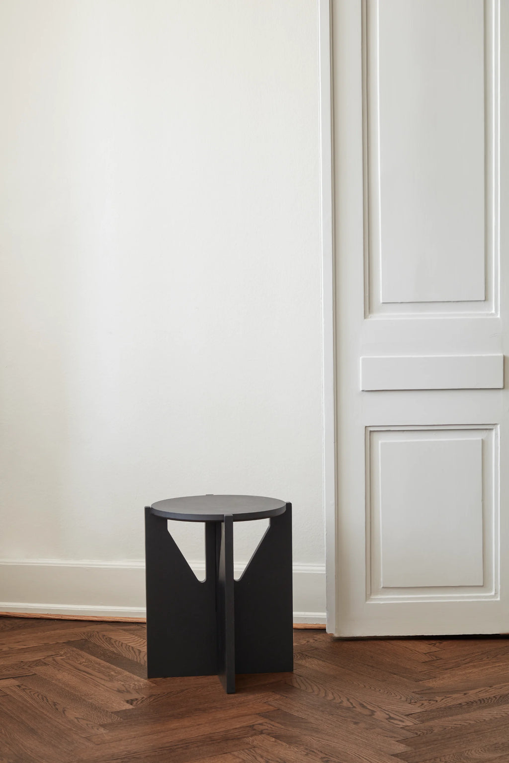 Simple Stool - THAT COOL LIVING