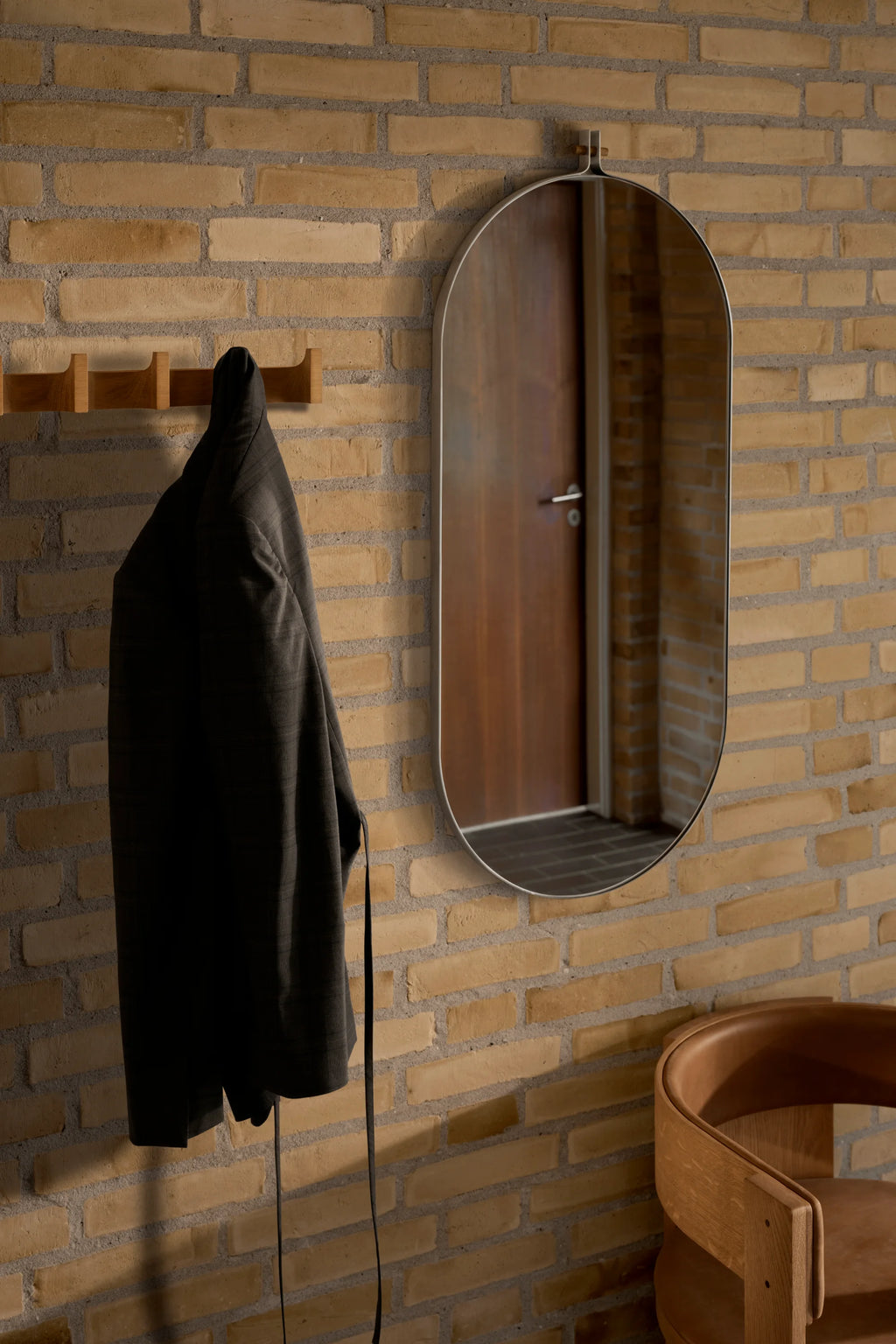 Dowel Capsule Mirror - THAT COOL LIVING