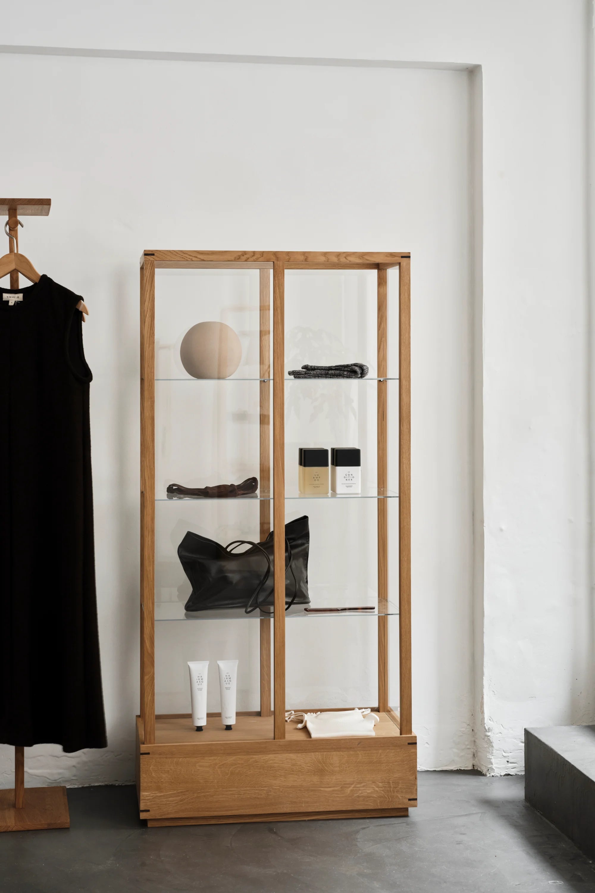 Japanese Cabinet L - THAT COOL LIVING