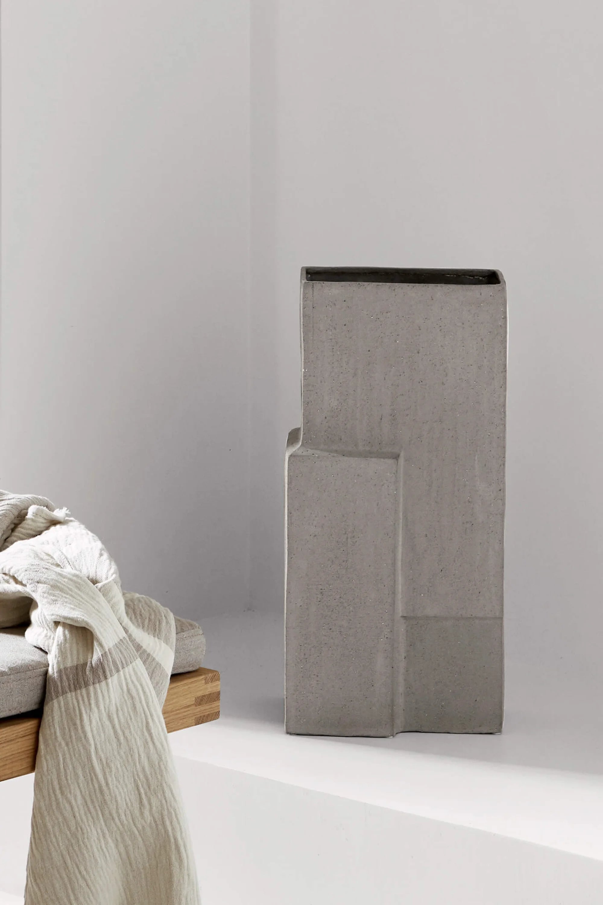 Monolith Vase