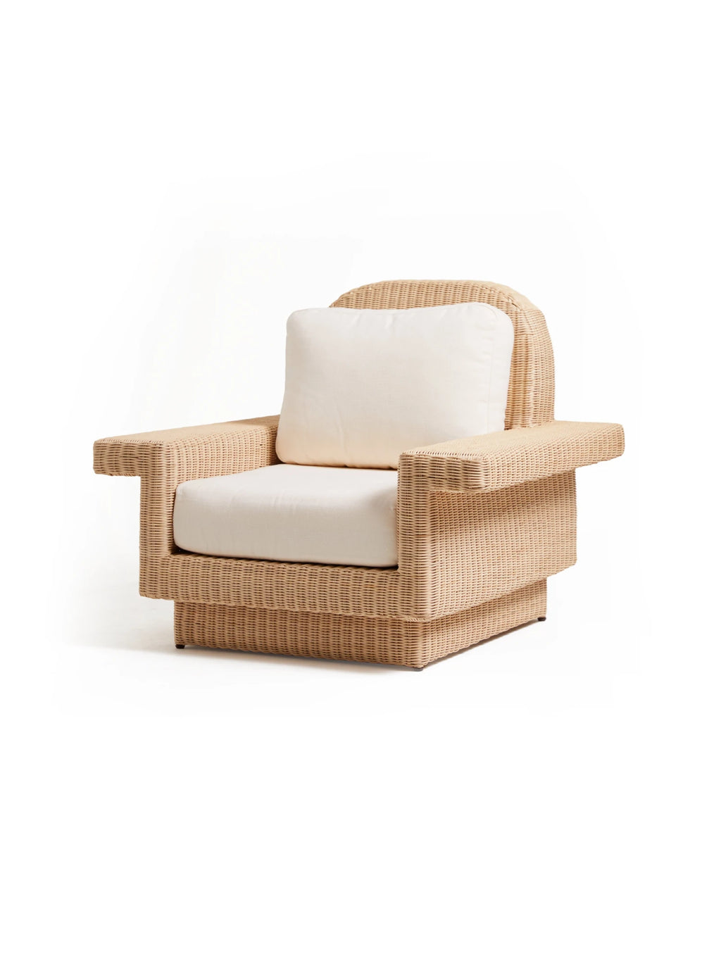 Heaps & Woods Lola Lounge Chair w/ Armrest, a natural woven rattan armchair featuring a sturdy, boxy silhouette with wide flat armrests and a gently curved back, complemented by plush off-white linen-blend cushions. This coastal-inspired lounge chair is ideal for organic modern living rooms, sunrooms, or relaxed bedroom accents.