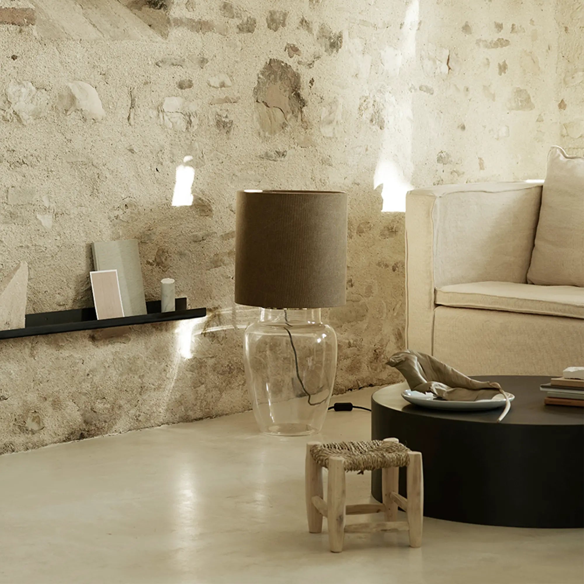  Small metal coffee table with modular design and adjustable height