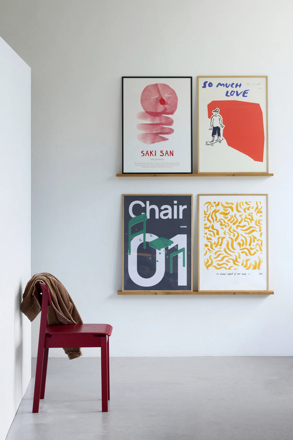 MOEBE Everyday Chair, a sleek and sturdy deep red solid wood chair with a modern minimalist design and clean, straight lines. This lacquered wood chair features a gently curved backrest and a smooth, matte finish, embodying Scandinavian aesthetic. Ideal as a contemporary dining chair, home office chair, or a vibrant accent piece for modern living spaces.