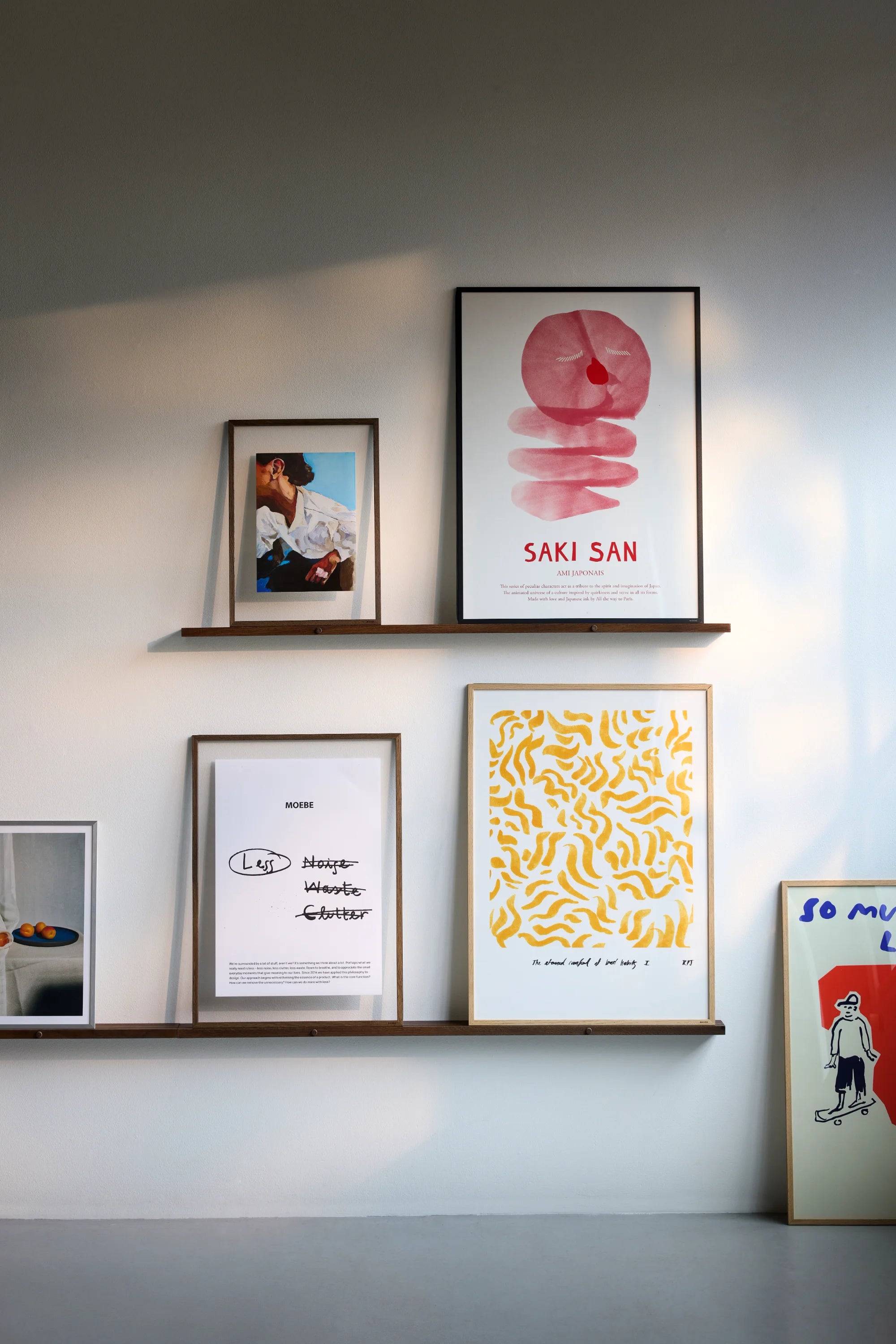 Gallery Shelf