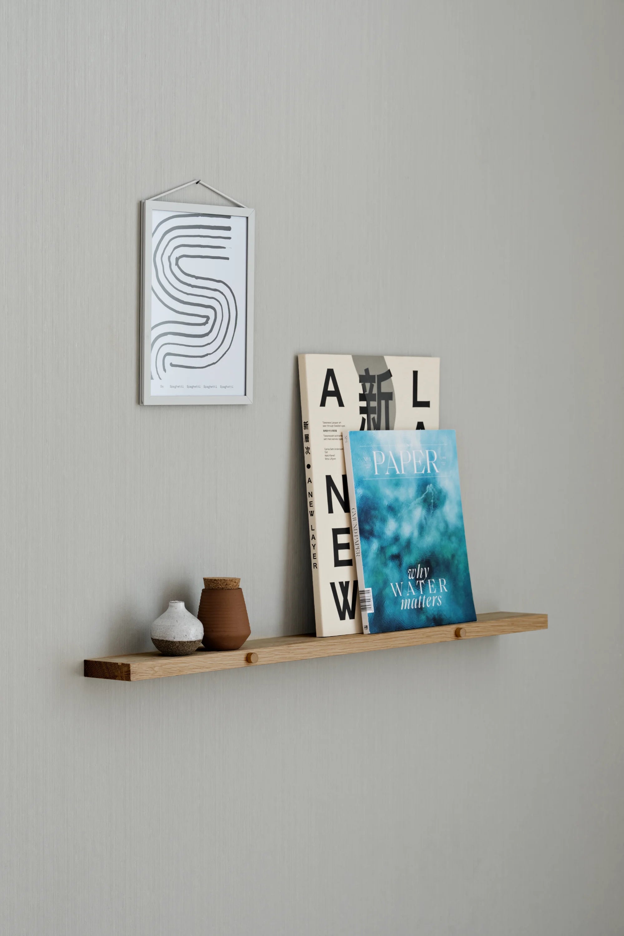 Gallery Shelf