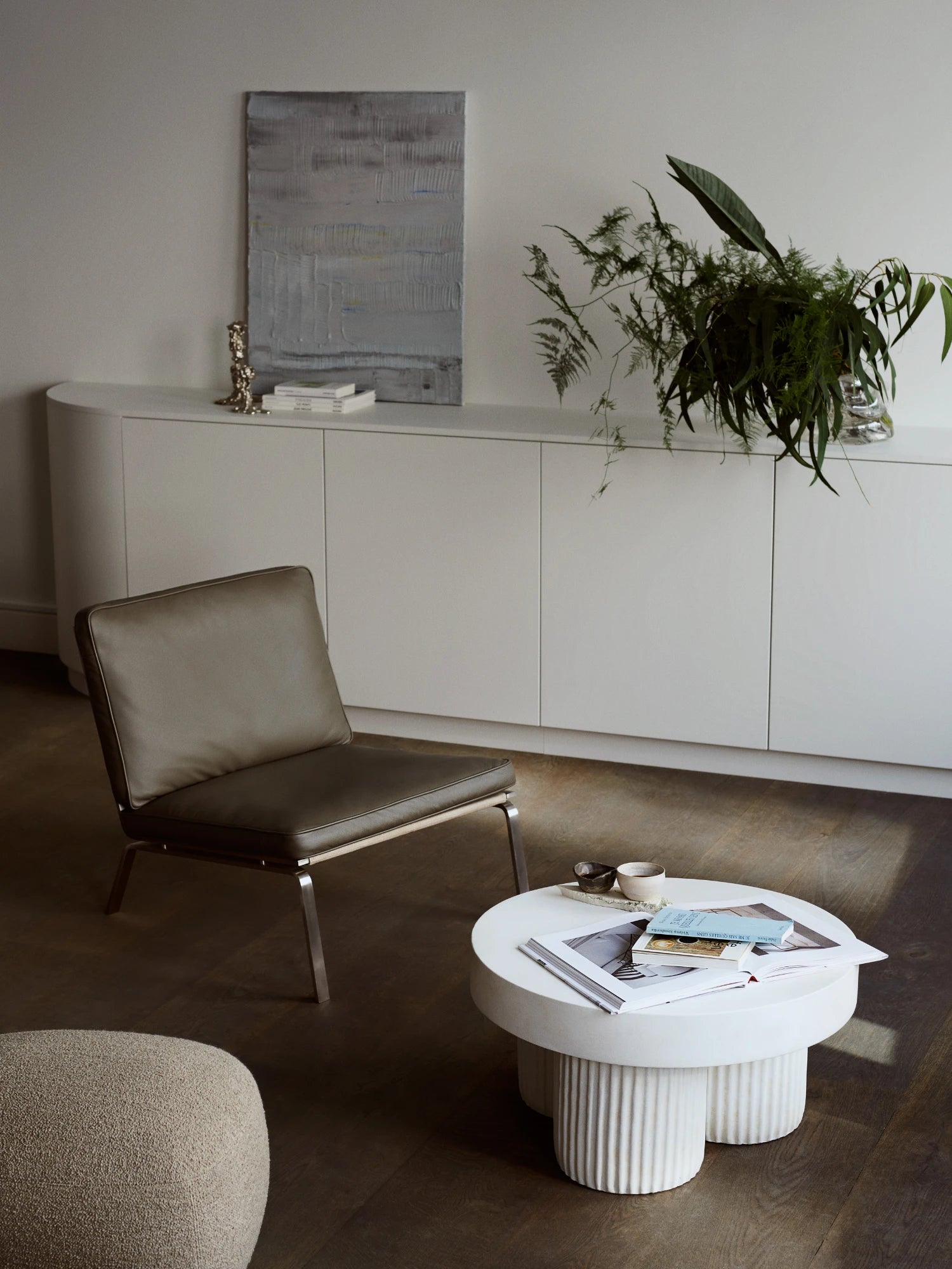Man Lounge Chair