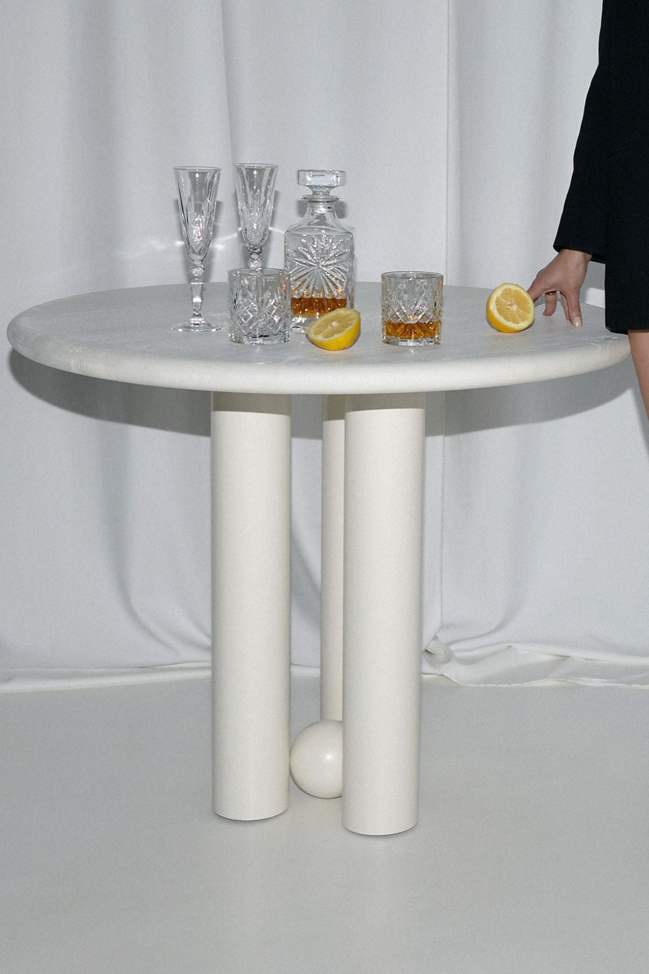 Object 088 Round Dining Table by NG DESIGN - THAT COOL LIVING