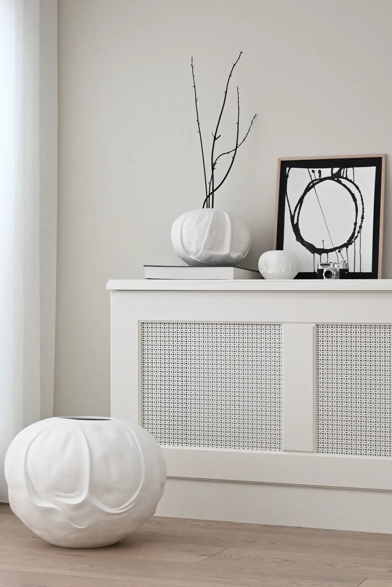 Orimono Vase - Medio displayed on a white marble countertop