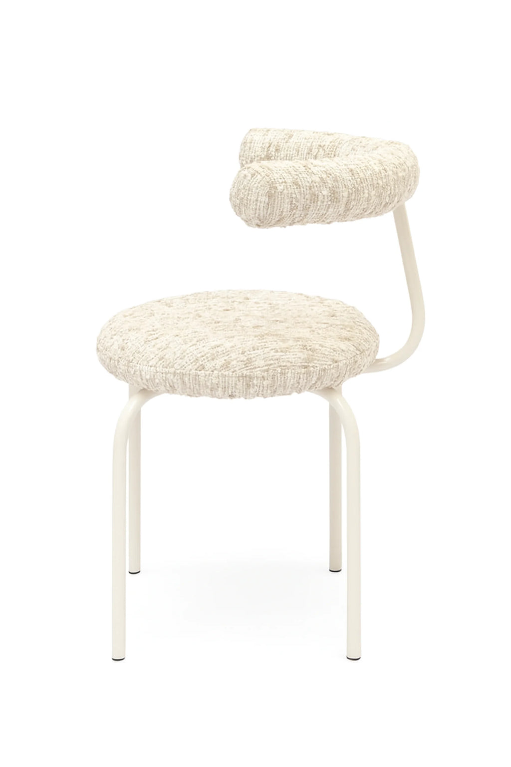NG DESIGN Object 114 Chair, showing a modern white metal frame with a circular seat and curved backrest, upholstered in premium cream boucle fabric with visible texture. Ideal for contemporary living spaces.