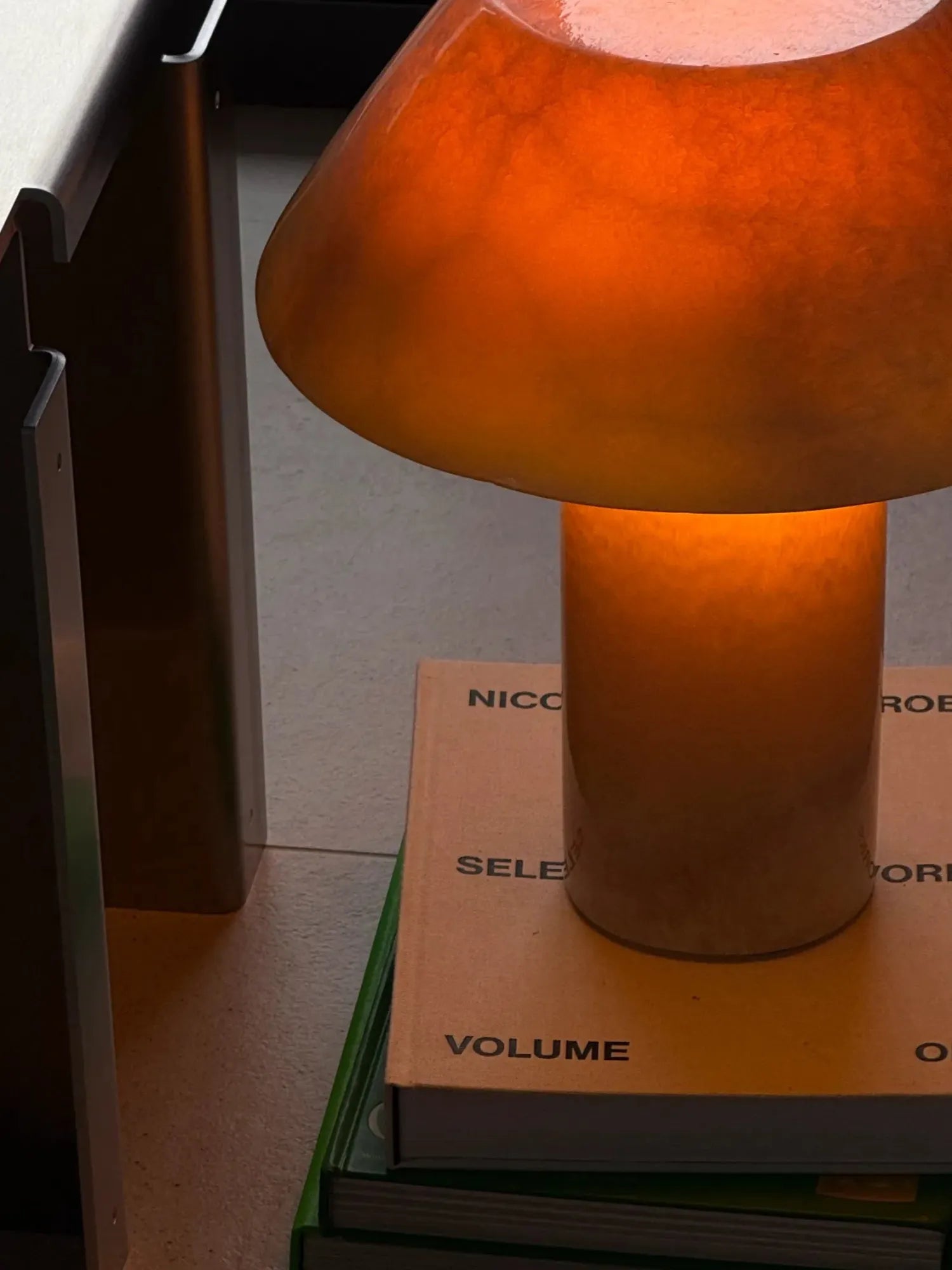 Onice Table Lamp