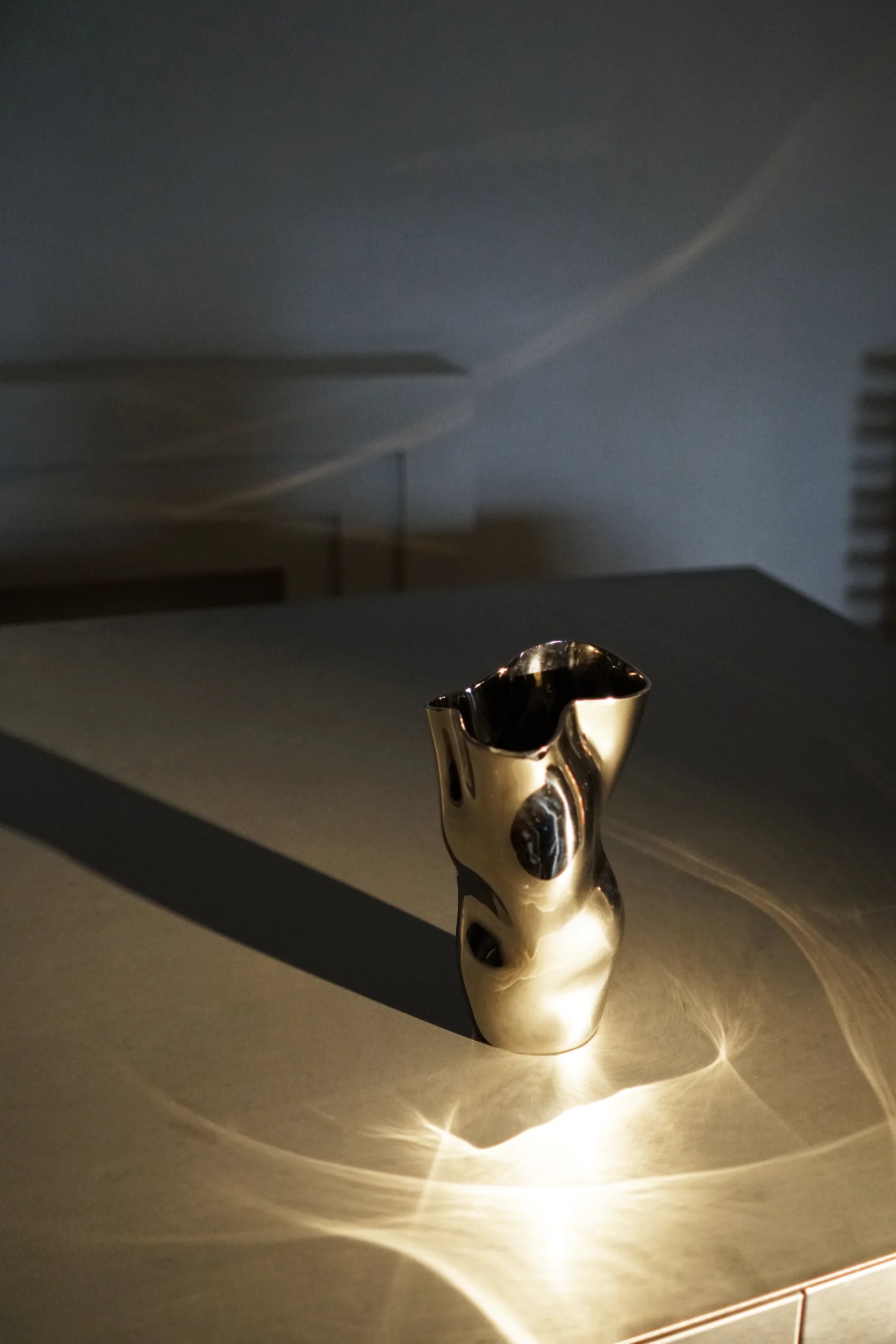 Ostrea 25 Vase