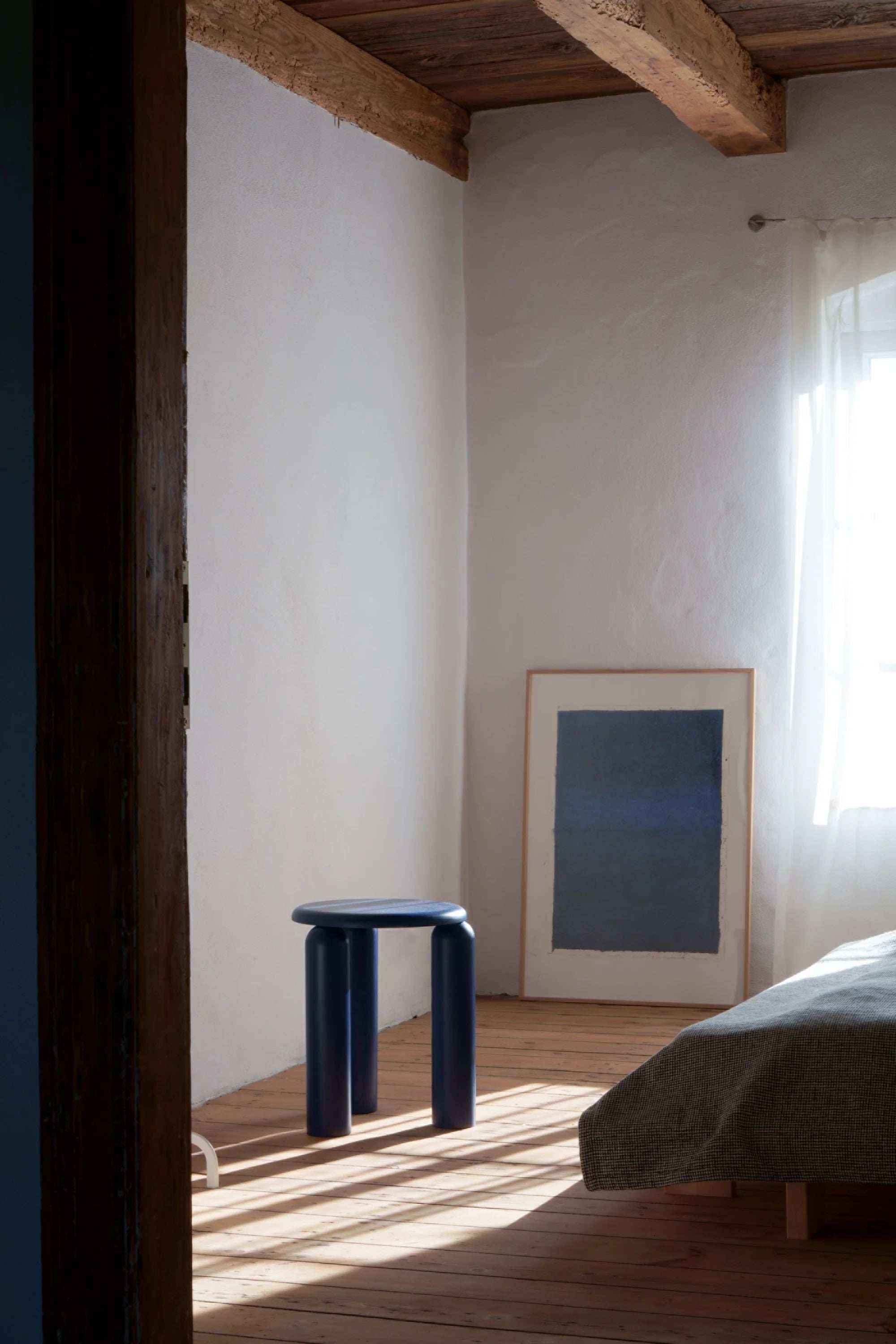 Neo Side Table