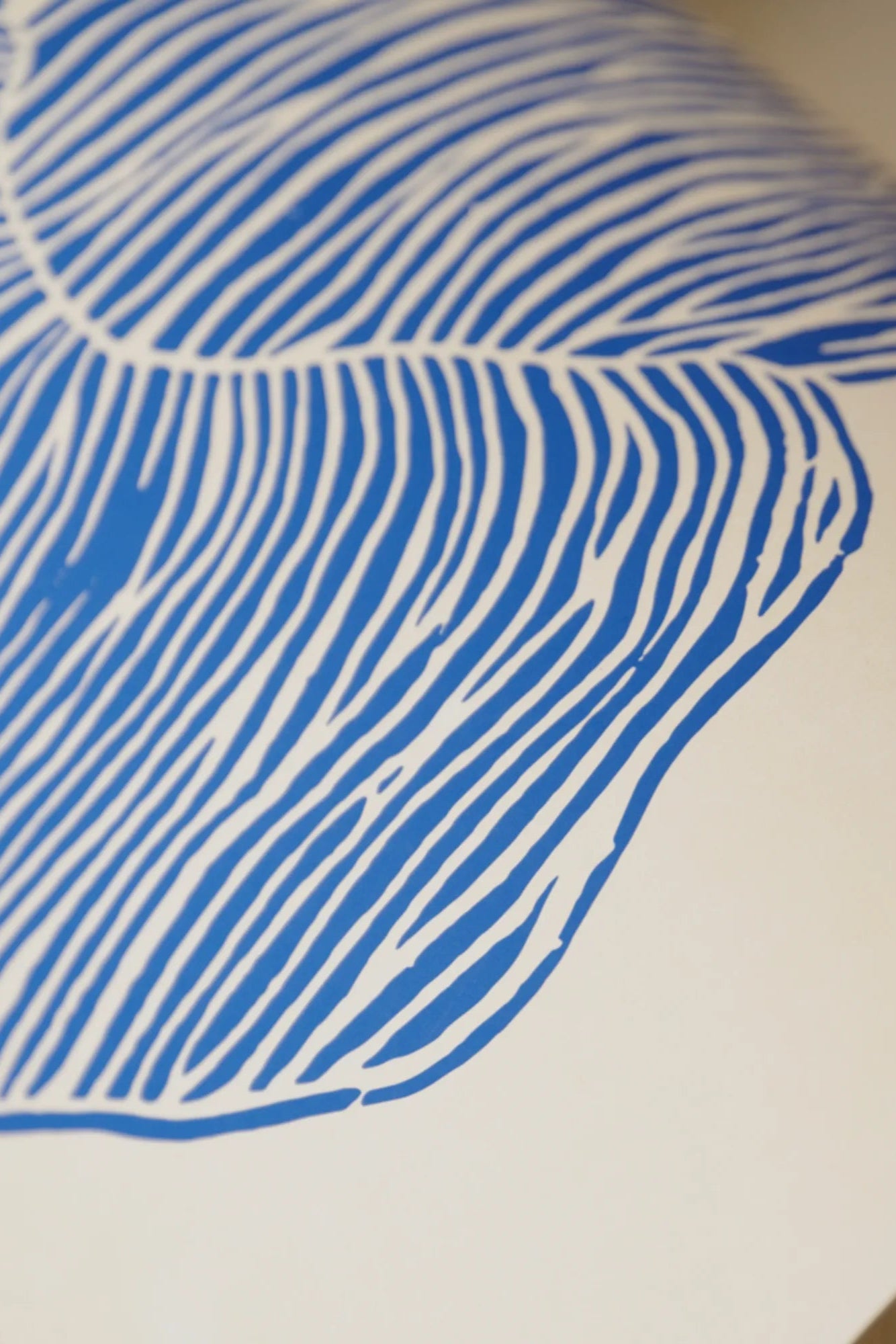 Stylish woman wearing The Line – Navy blazer with matching pants