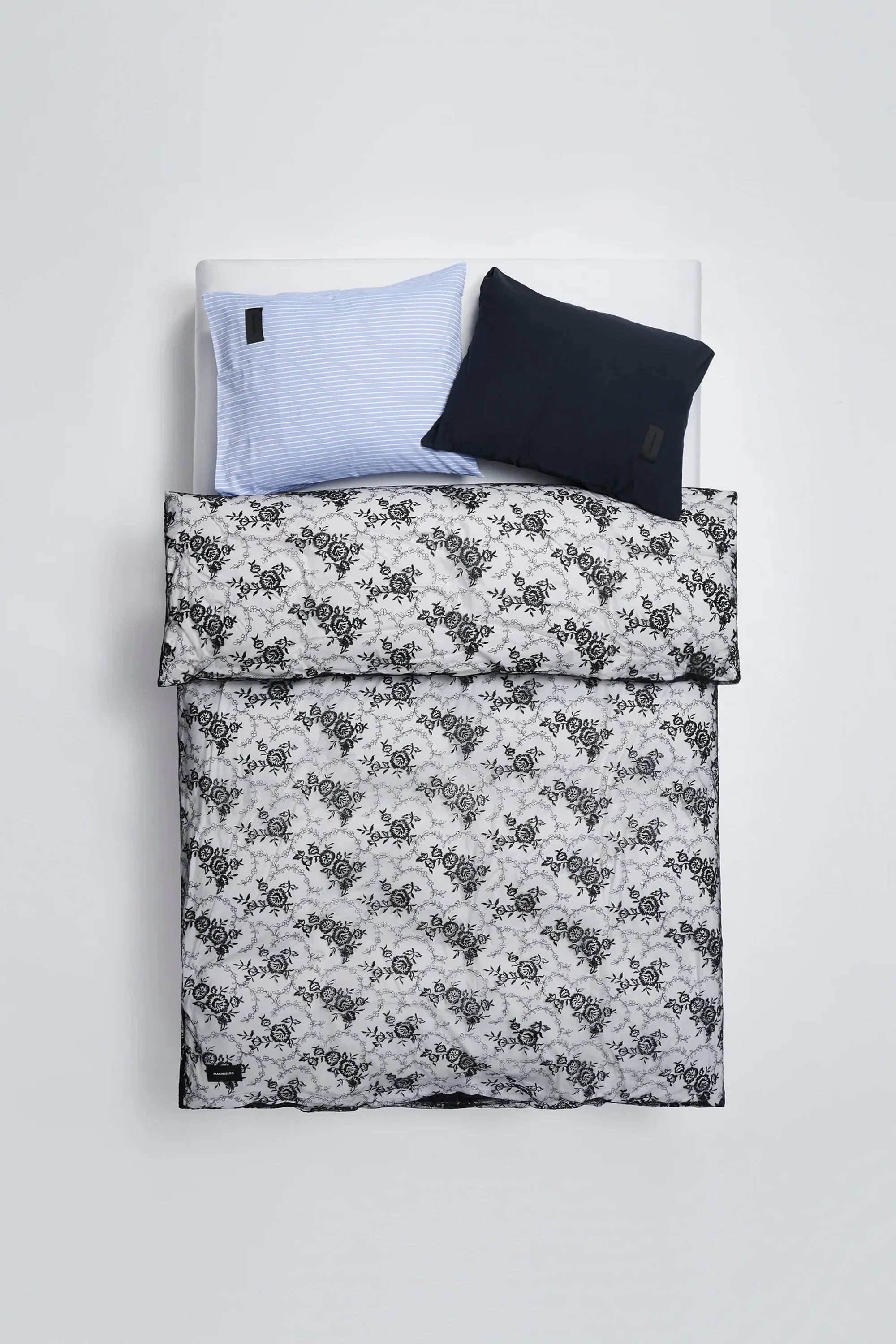 Rose Lace Duvet Cover