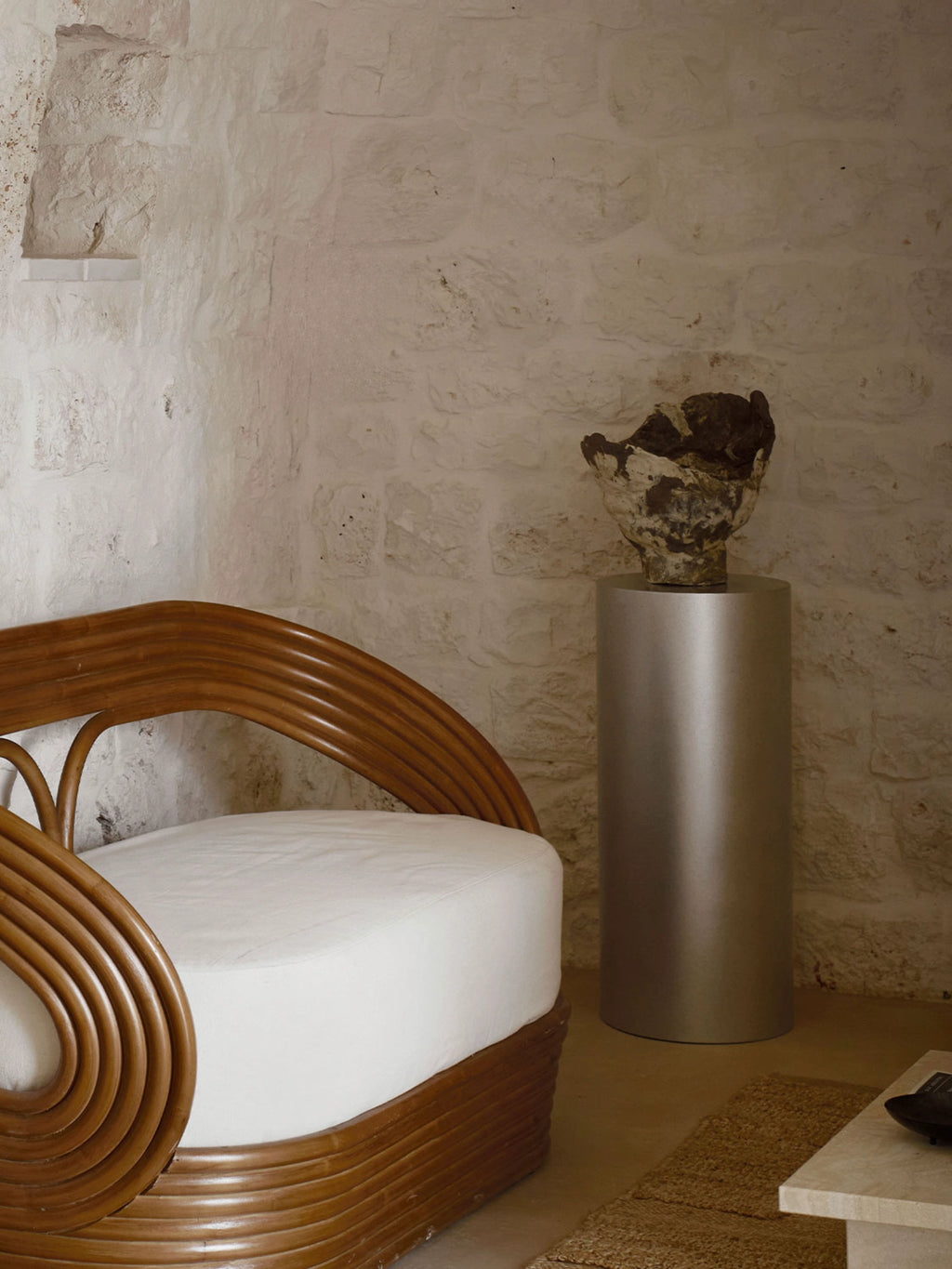 Brushed Metal Pedestal Stand - Round