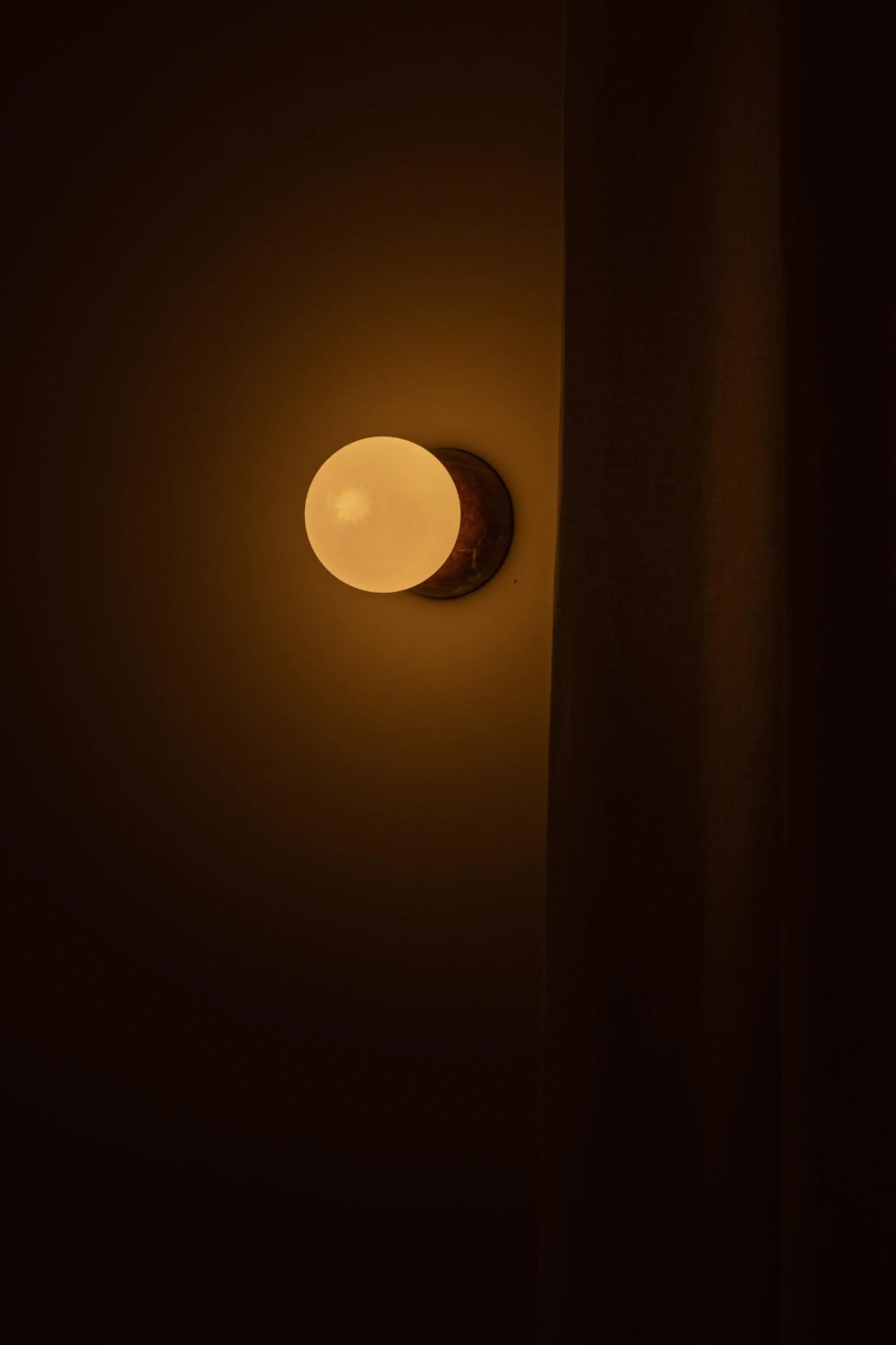 Eklipso Wall Lamp - THAT COOL LIVING
