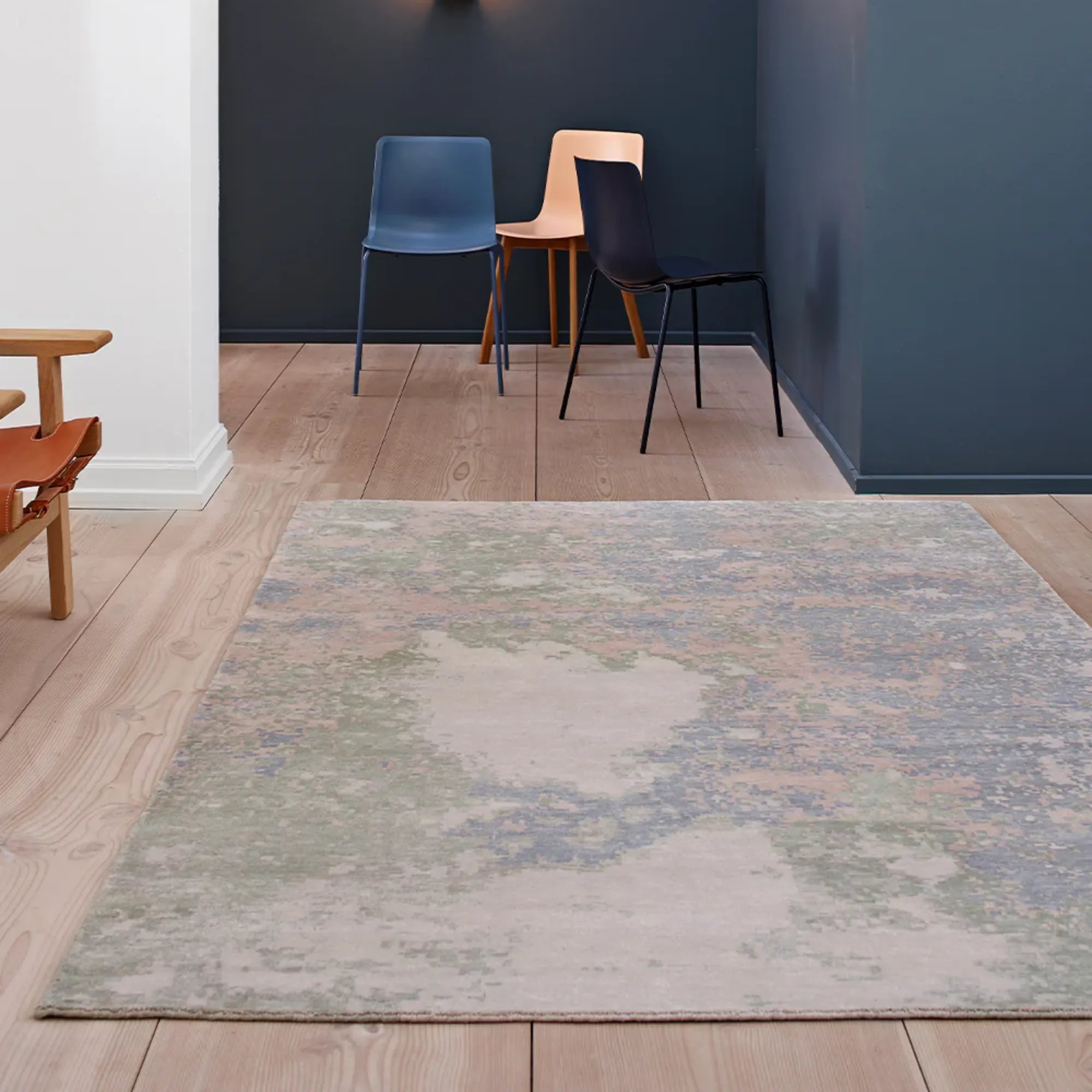  Modern Design Area Rug with Space Pattern, Perfect for Kids' Room