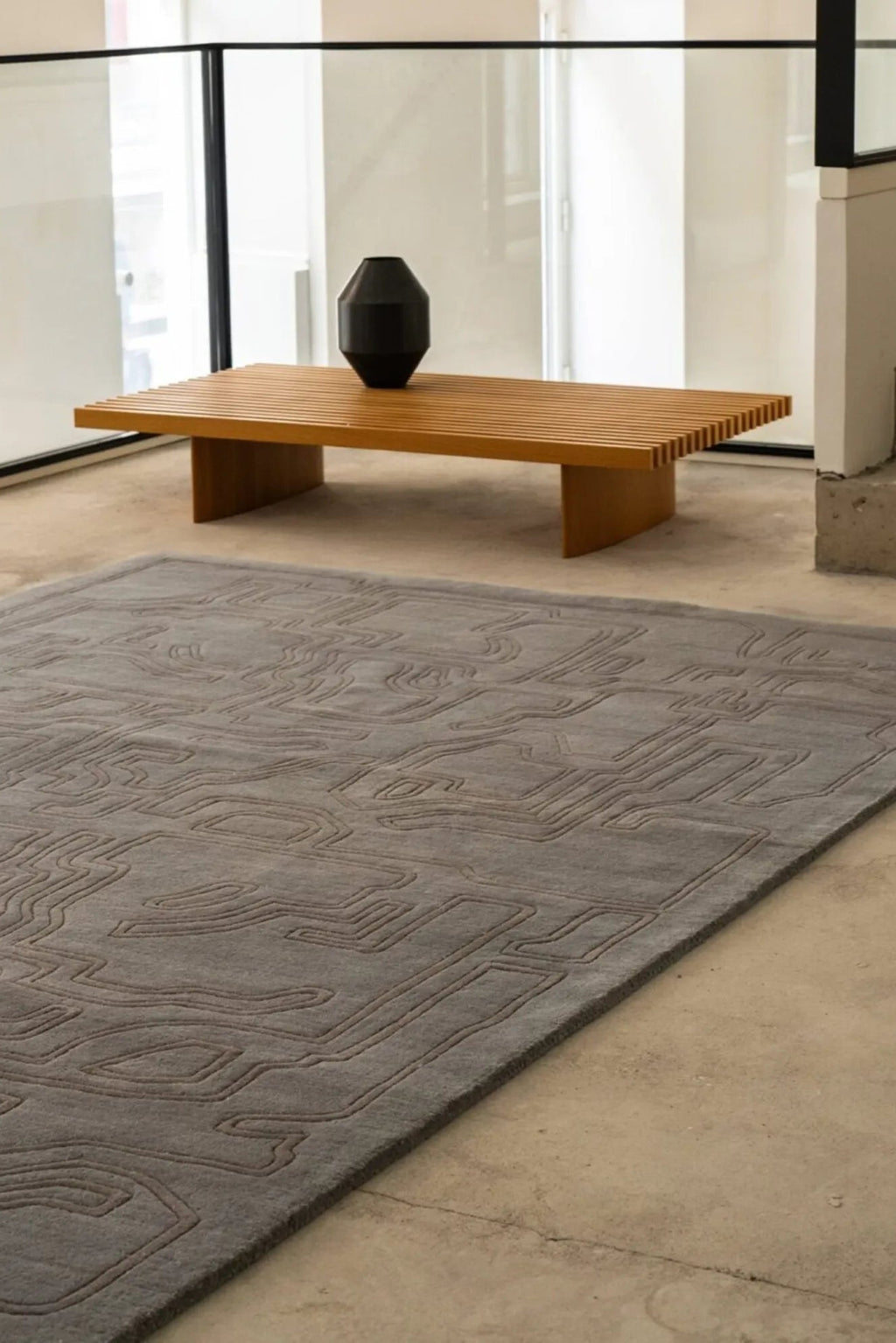 Hand-woven Structures 20 Rug with geometric pattern and vibrant colors