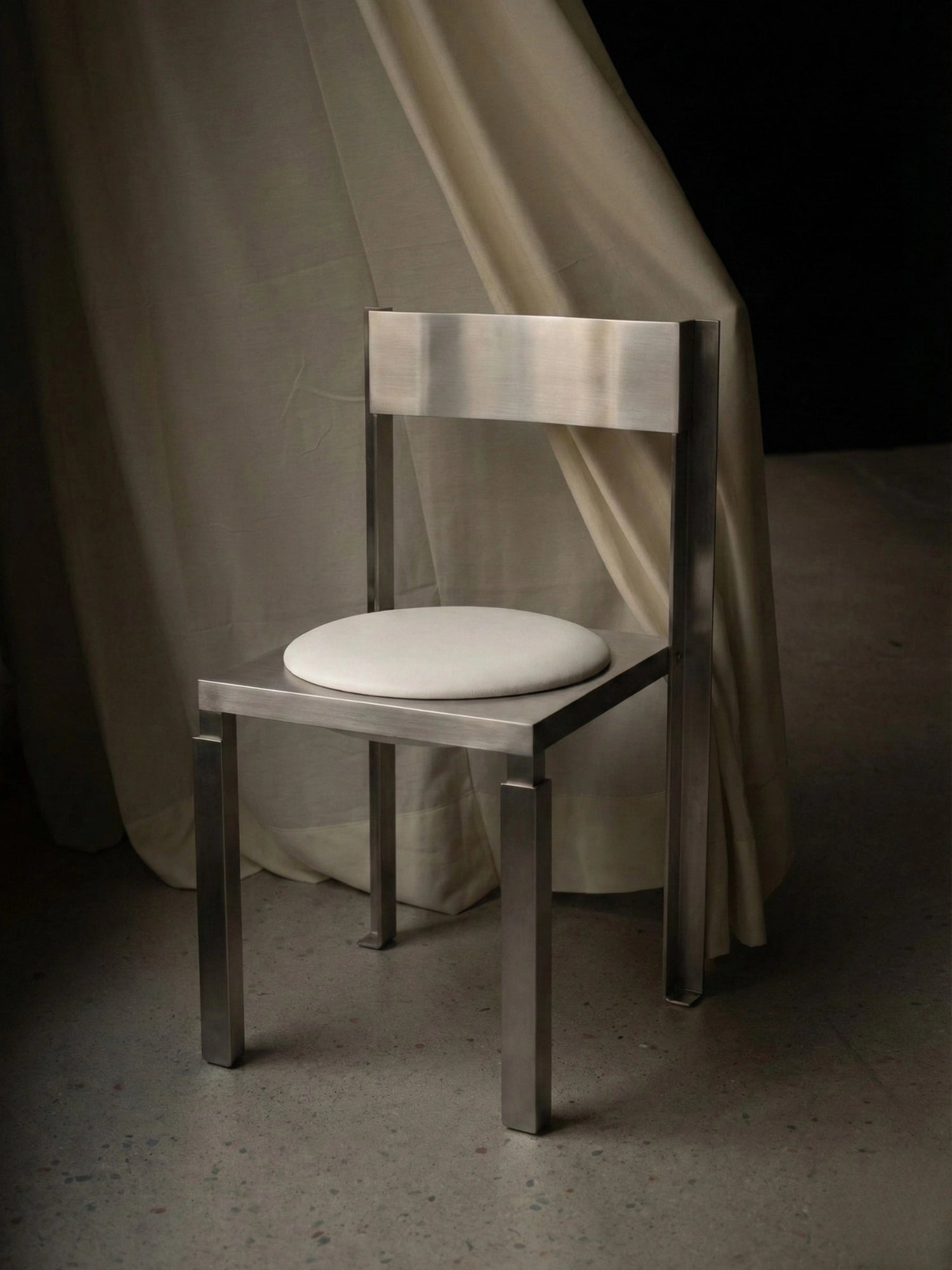 Strut Chair by YET. - THAT COOL LIVING