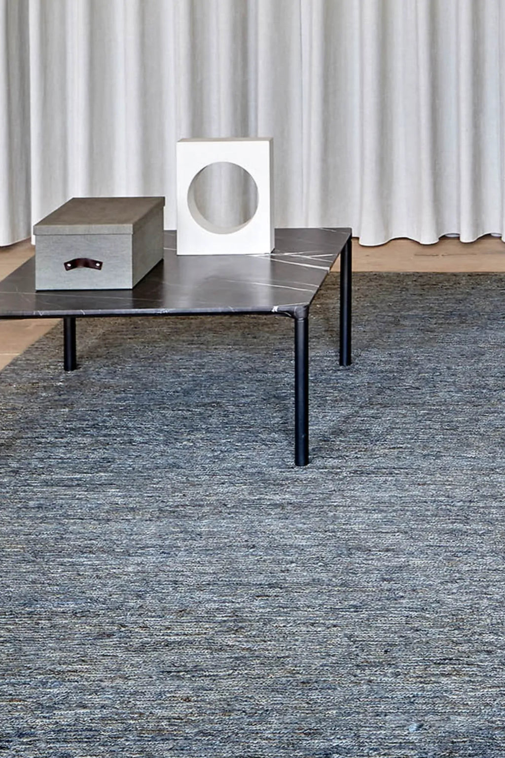  Sumace Rug in elegant and timeless floral motif, bringing a touch of sophistication to any space