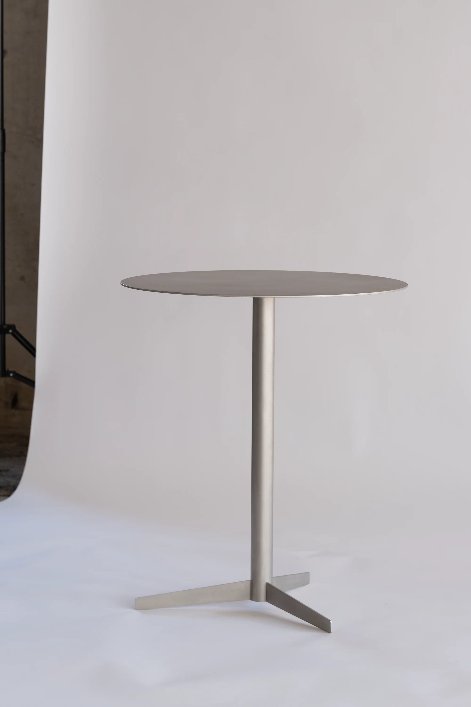 Isla x Paul Delrez - Table - THAT COOL LIVING